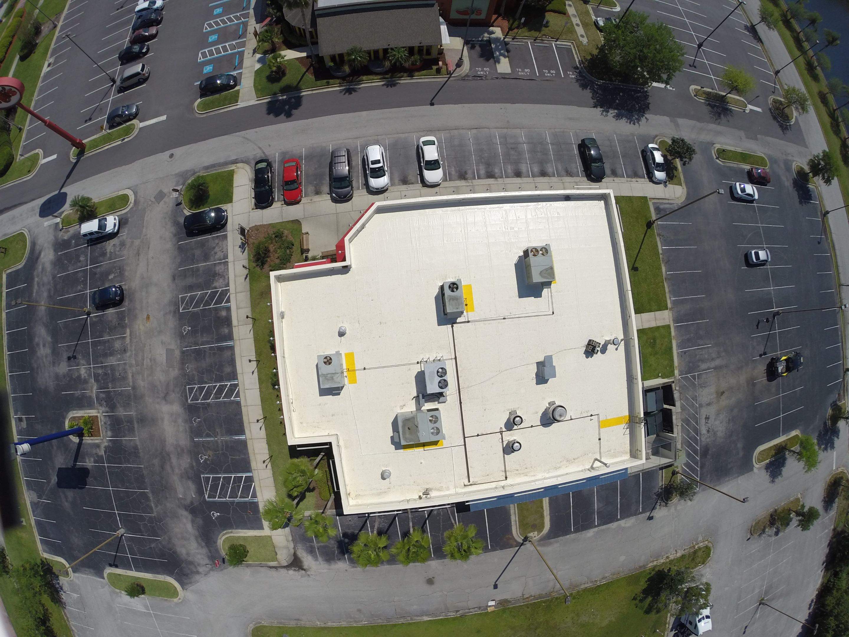 Uno's Pizza: Fiber Tite w/ Recovery board by Gold Key Roofing