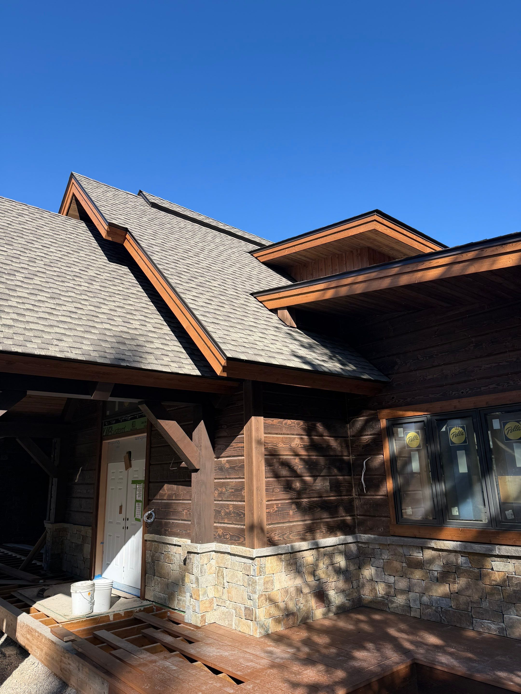 UHDZ Whitefish Hills - Weathered Wood by Montana Roofing Solutions