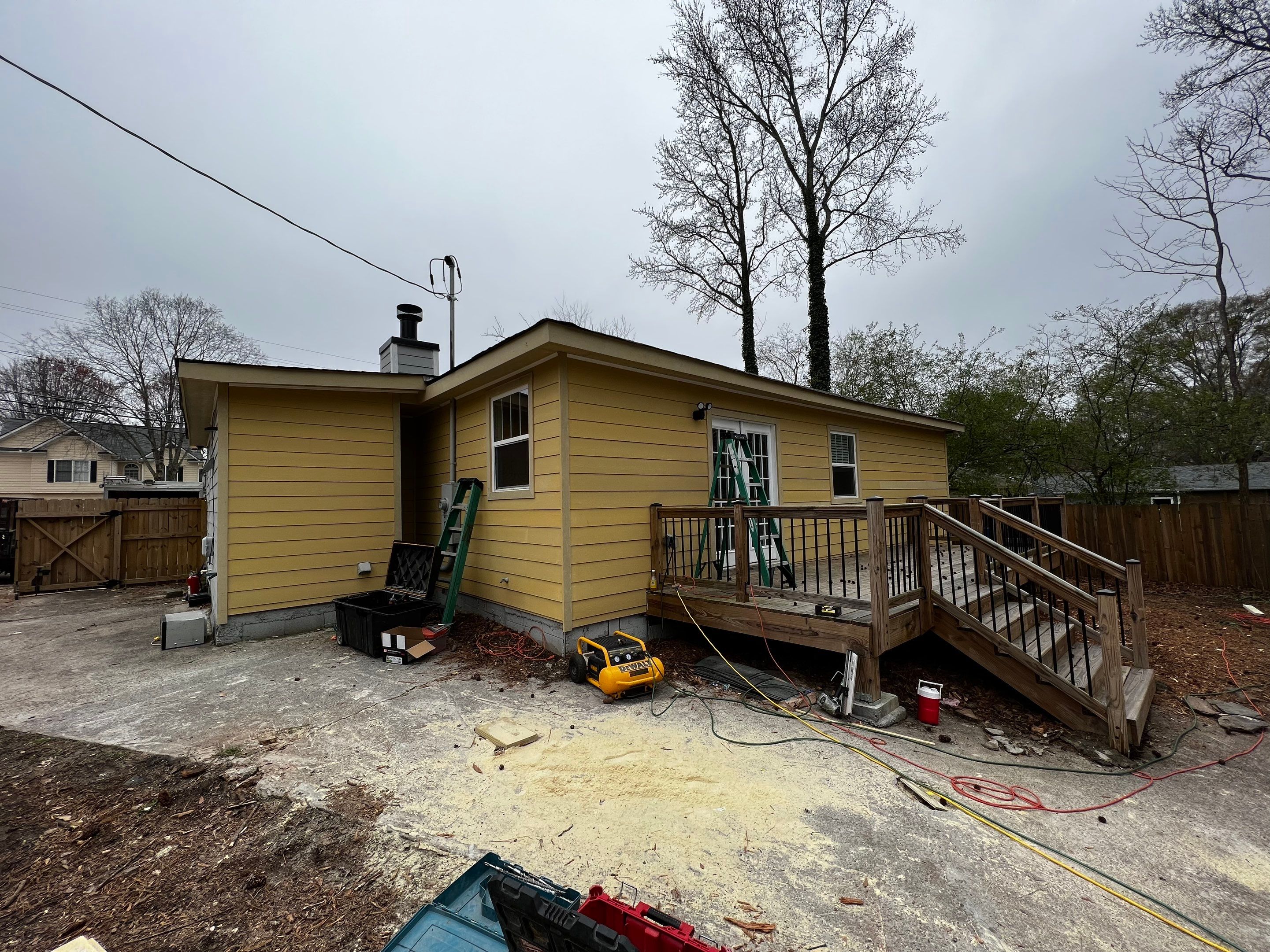 Atlanta Residential Siding Replacement and Exterior Painting Project by Swift Home Renovations