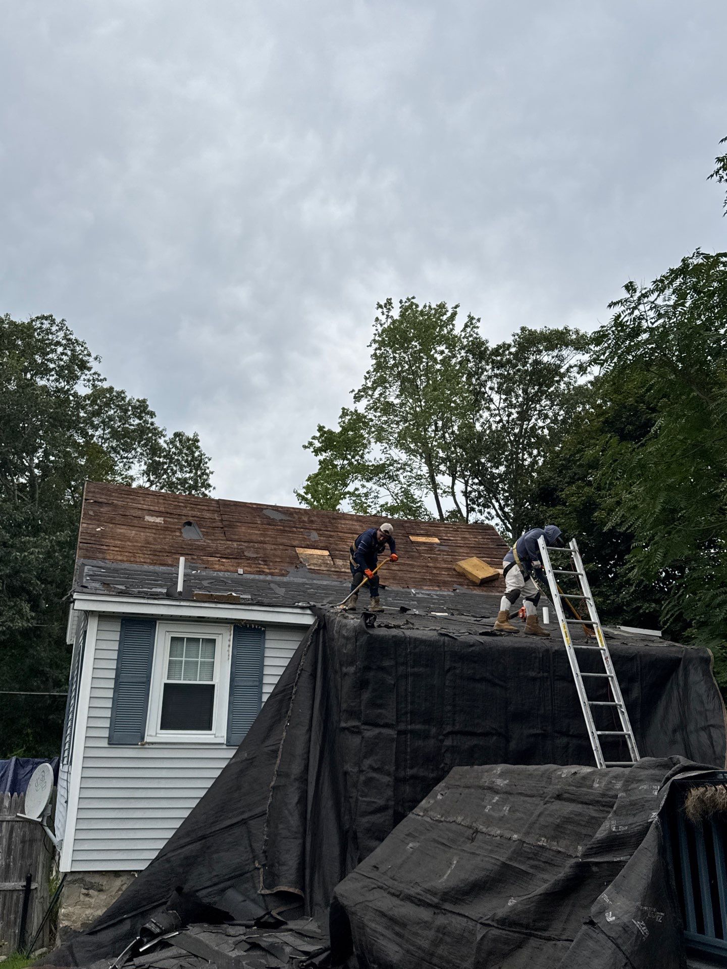 Roof Replacement & EPDM Flat Roof Installation, Billerica, MA by Mighty Dog Roofing of Greater Middlesex County