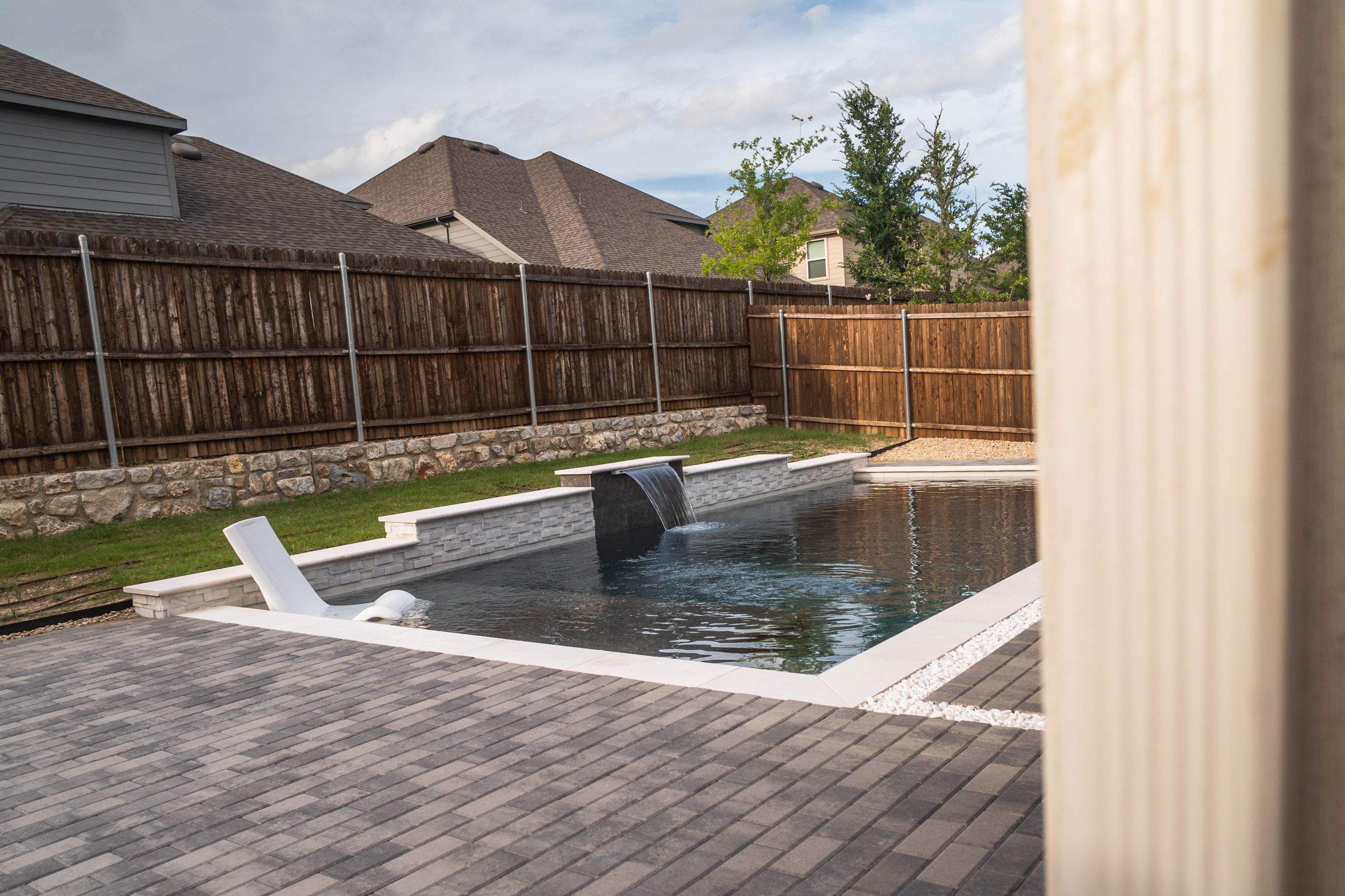 Geometric Pool with Pavers by Pinnacle Pools and Spas - DFW