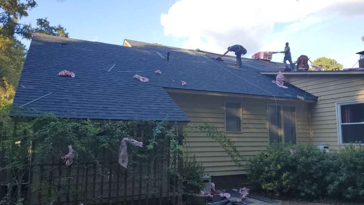 Residential Roofing Installation using Owens Corning® Oakridge Onyx Black by Indigo State Roofing