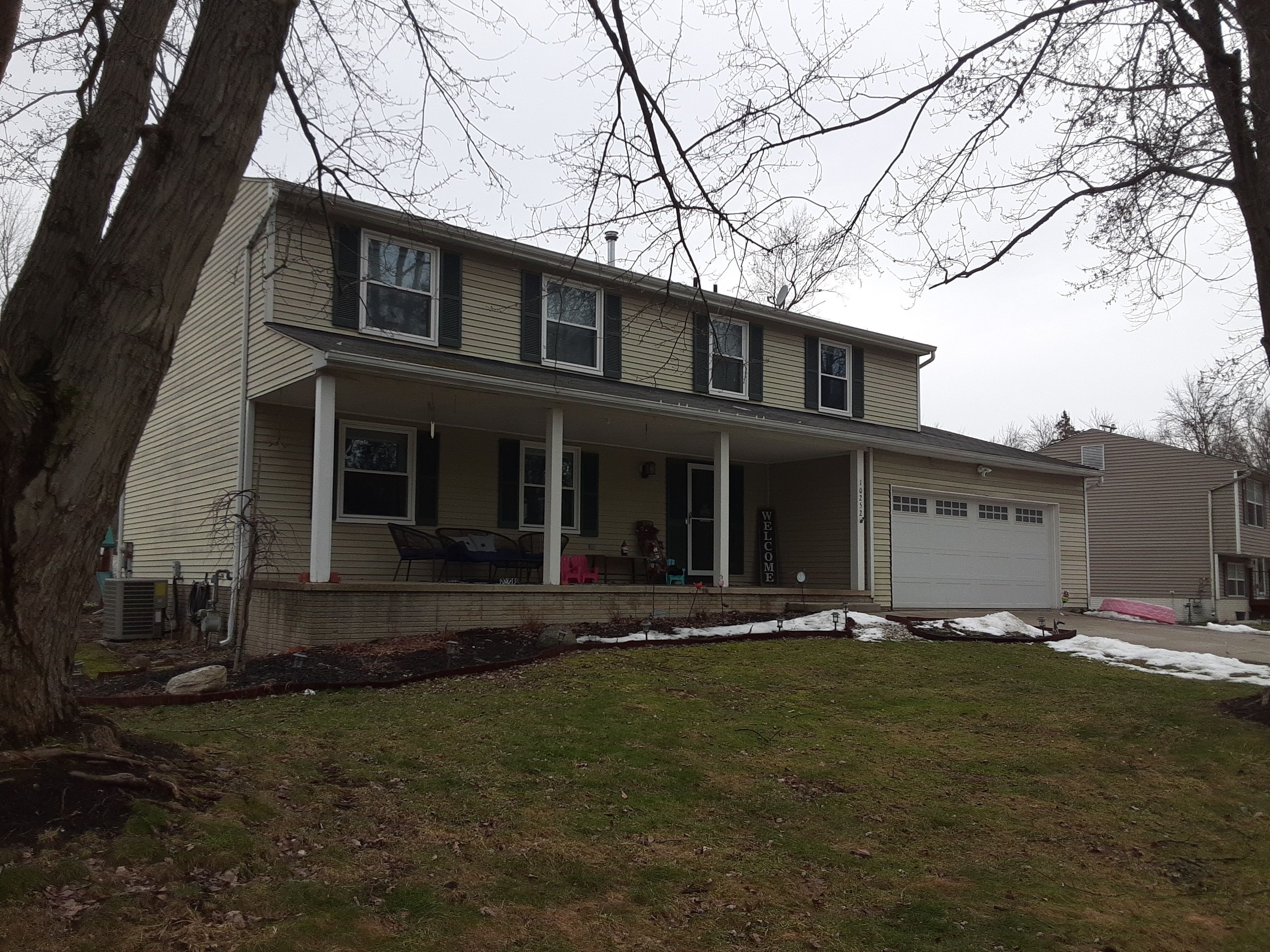 Roof, Siding, & Gutters by Absolute Roofing and Construction