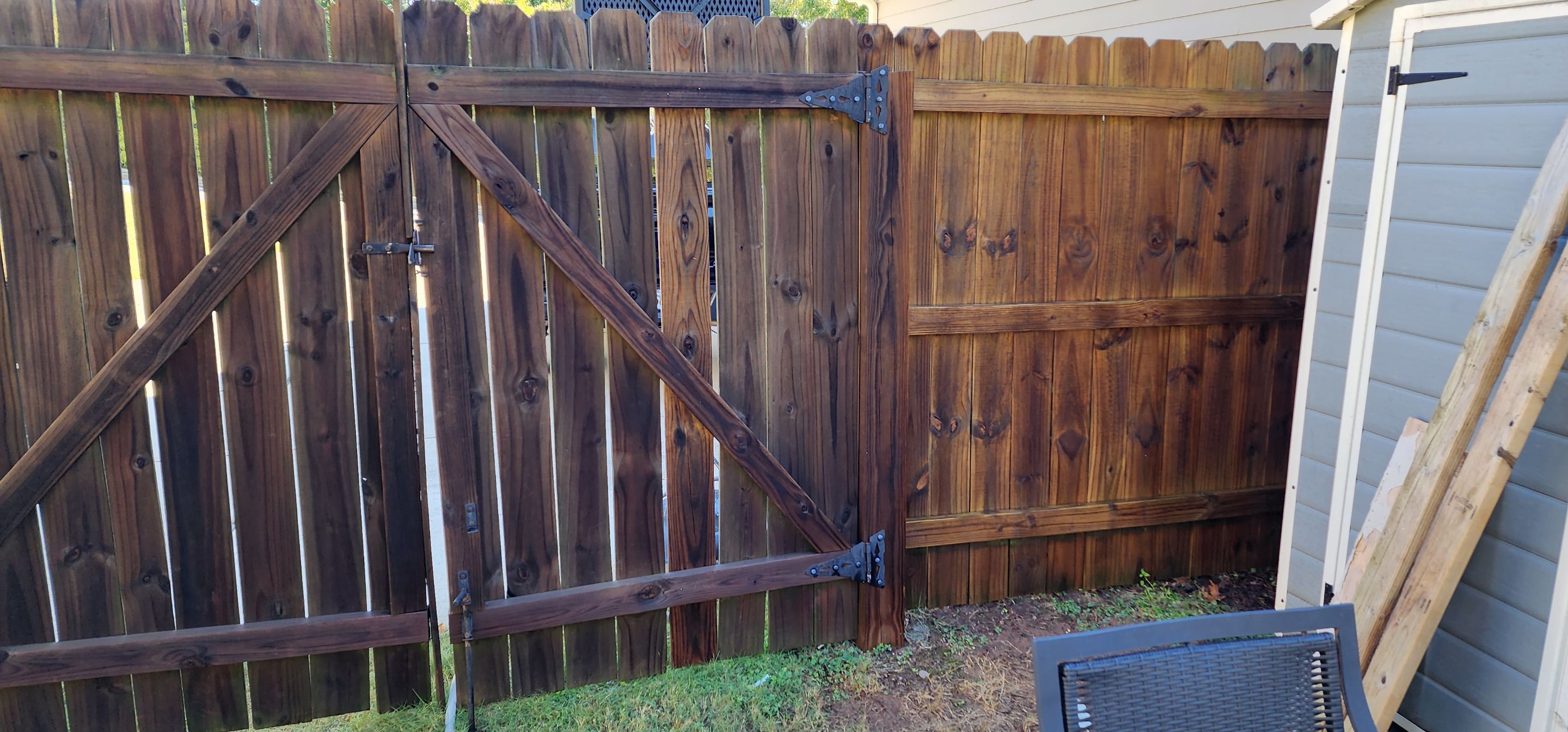 Fence Stained using Pecan Semi-Transparent by SSE by Titans of Timber Fence & Stain
