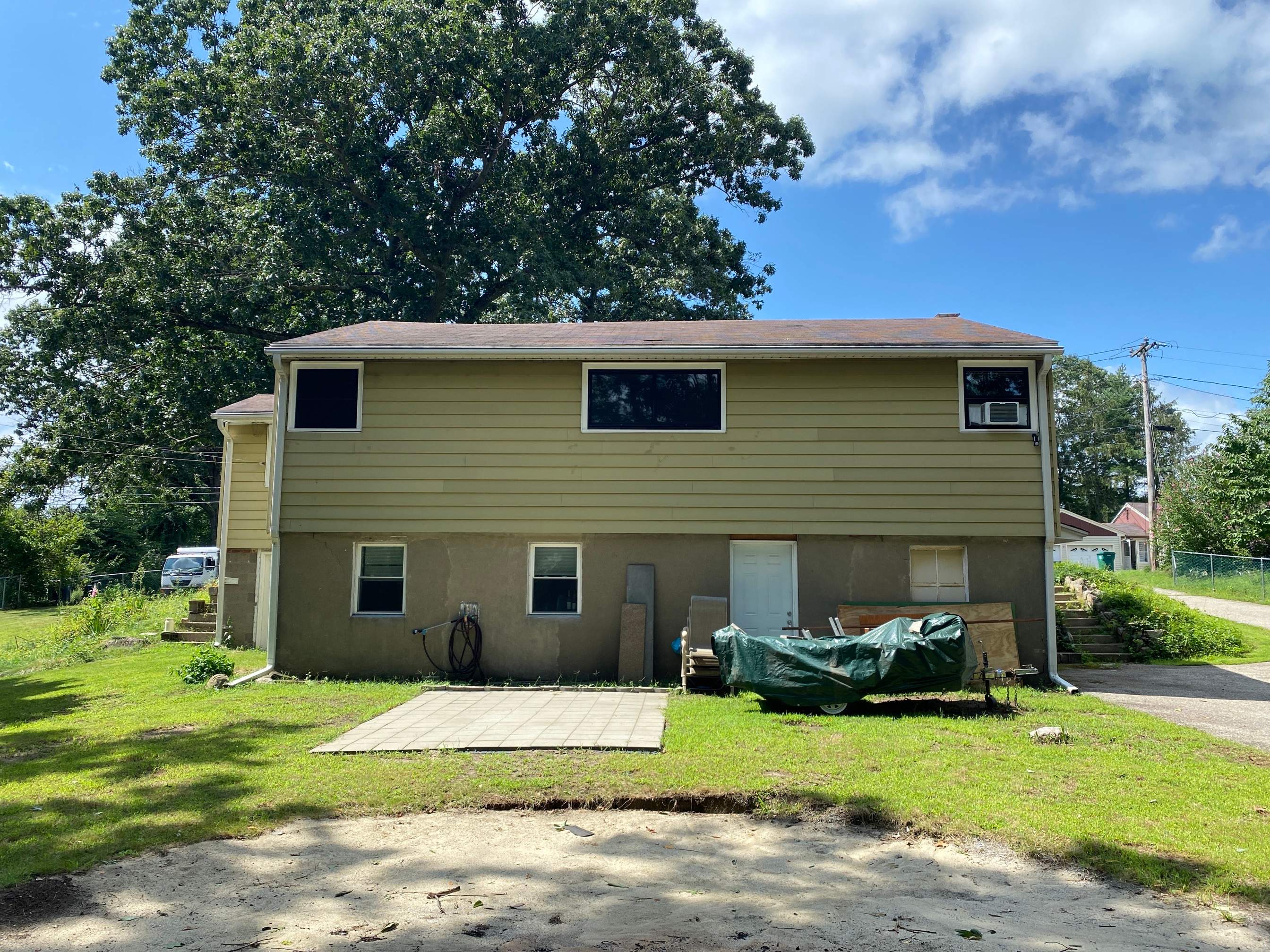 Siding Installation using Certainteed monogram charcoal gray Owens Corning Onyx Black by A Plus Exterior