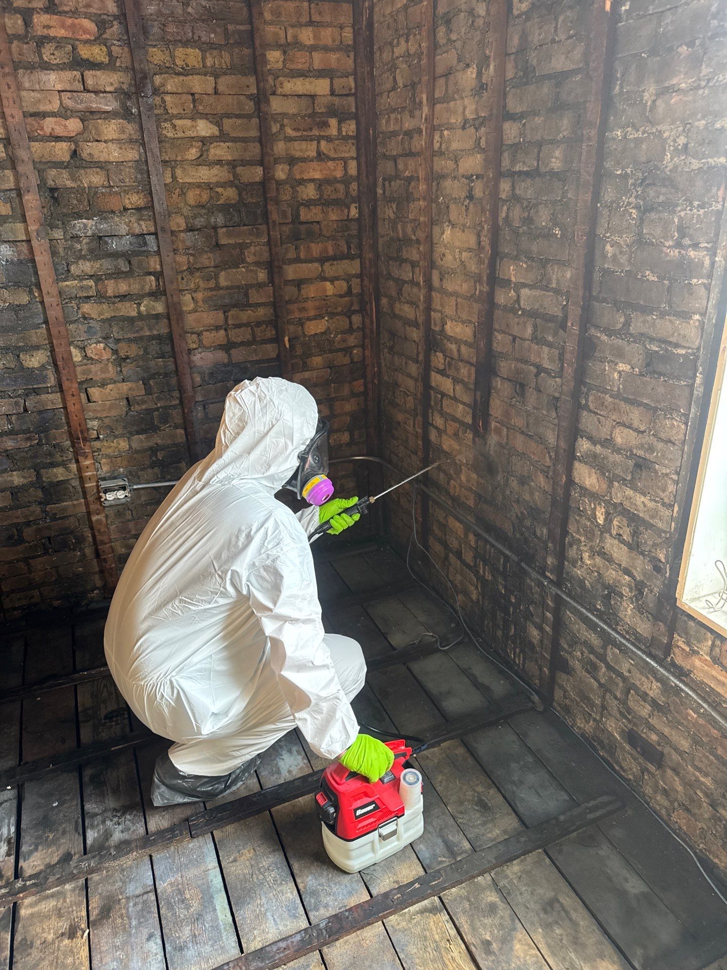 Multi-Unit Fire Damage Mitigation and Structural Drying in Chicago by Chicagoland Water Medics
