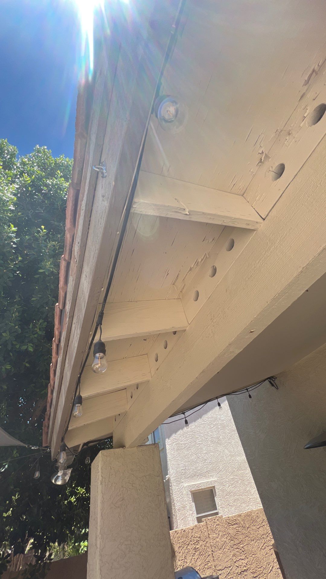 Exterior Painting using Dunn-Edwards EVERSHIELD®  by Crash of Rhinos Painting & Garage Floors