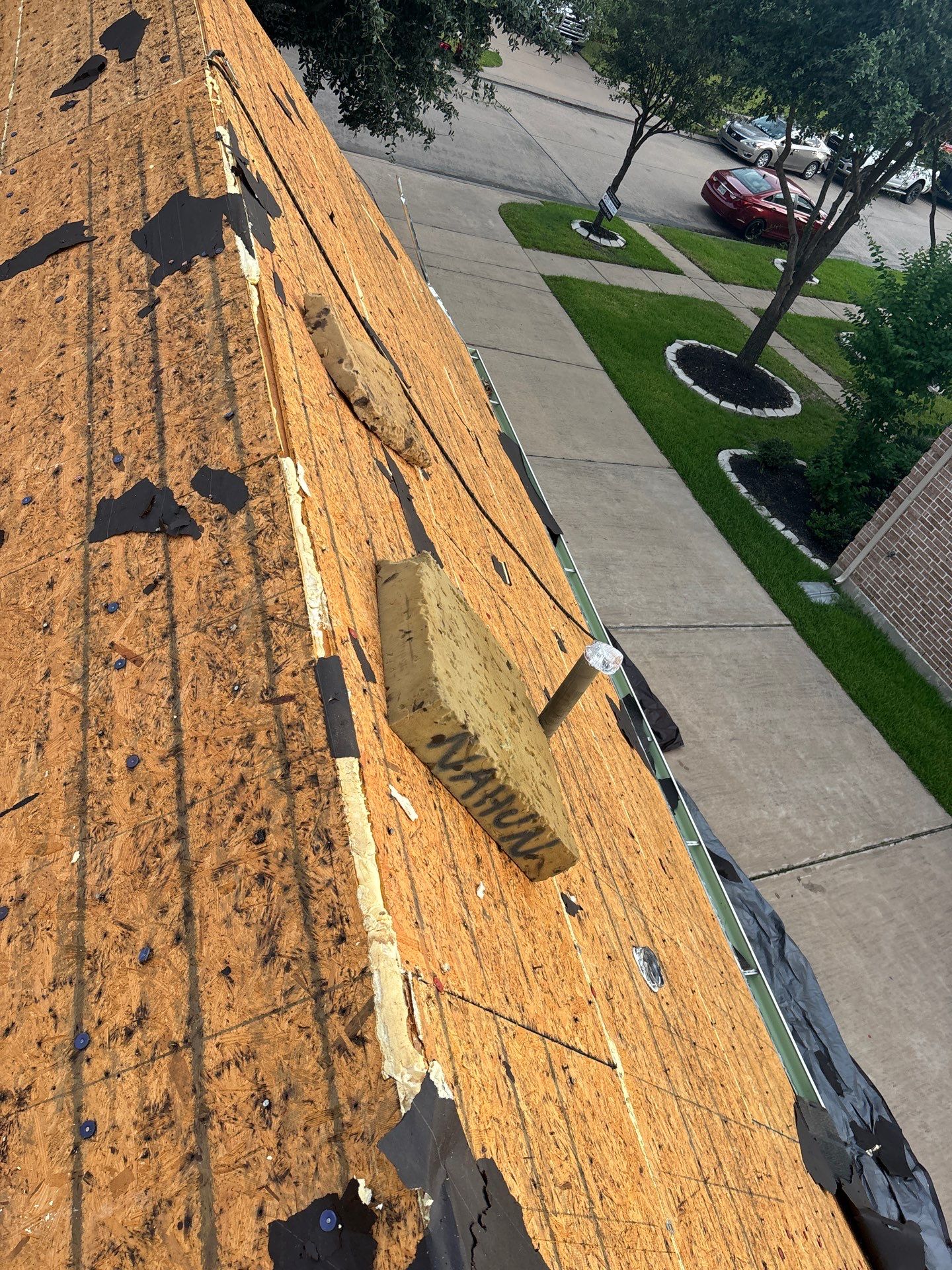 Residential Roofing Installation using Owen's Corning Duration (Lifetime) Shingles by Roof Repair Company