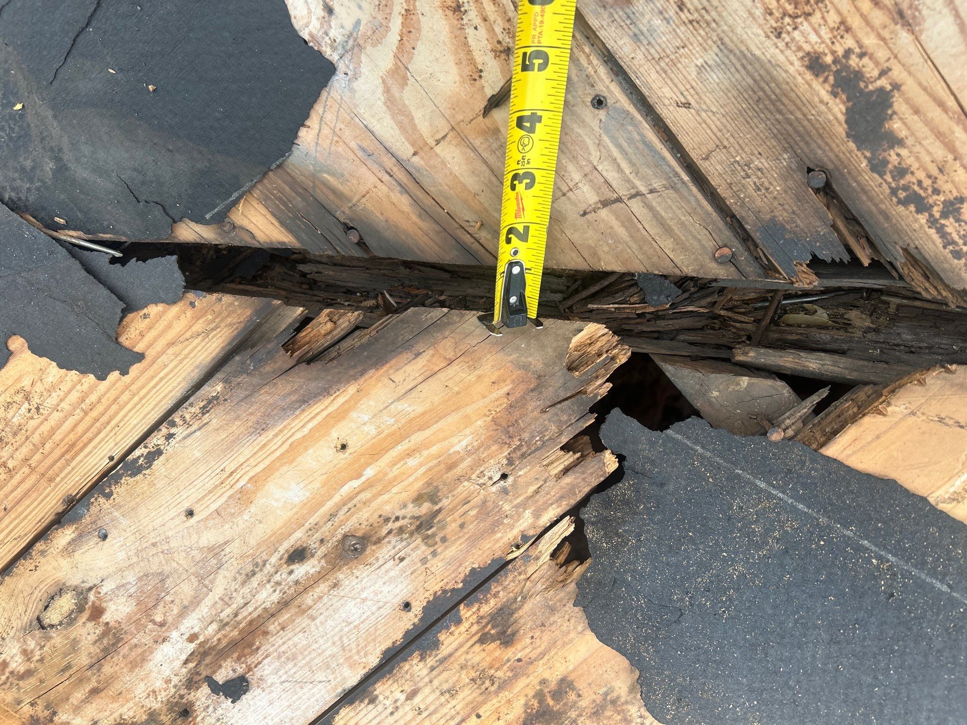 Residential Roofing Repair using Owen's Corning Duration (Lifetime) Shingles by Roof Repair Company