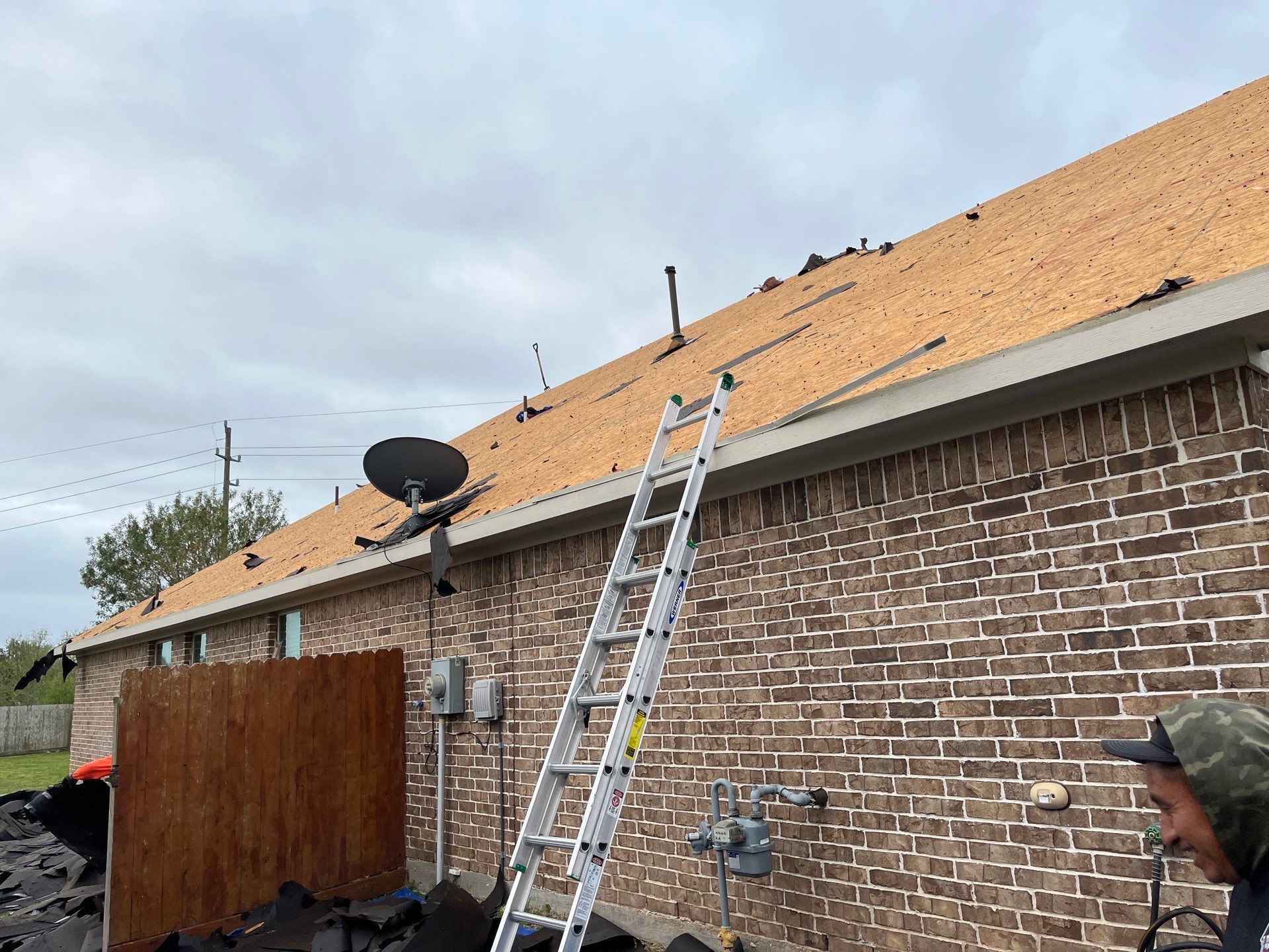 Hail Damage using Owen's Corning Duration (Lifetime) Shingles by Roof Repair Company