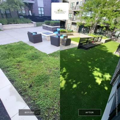 Above Garage Courtyard Synthetic Lawn @ The Broadview