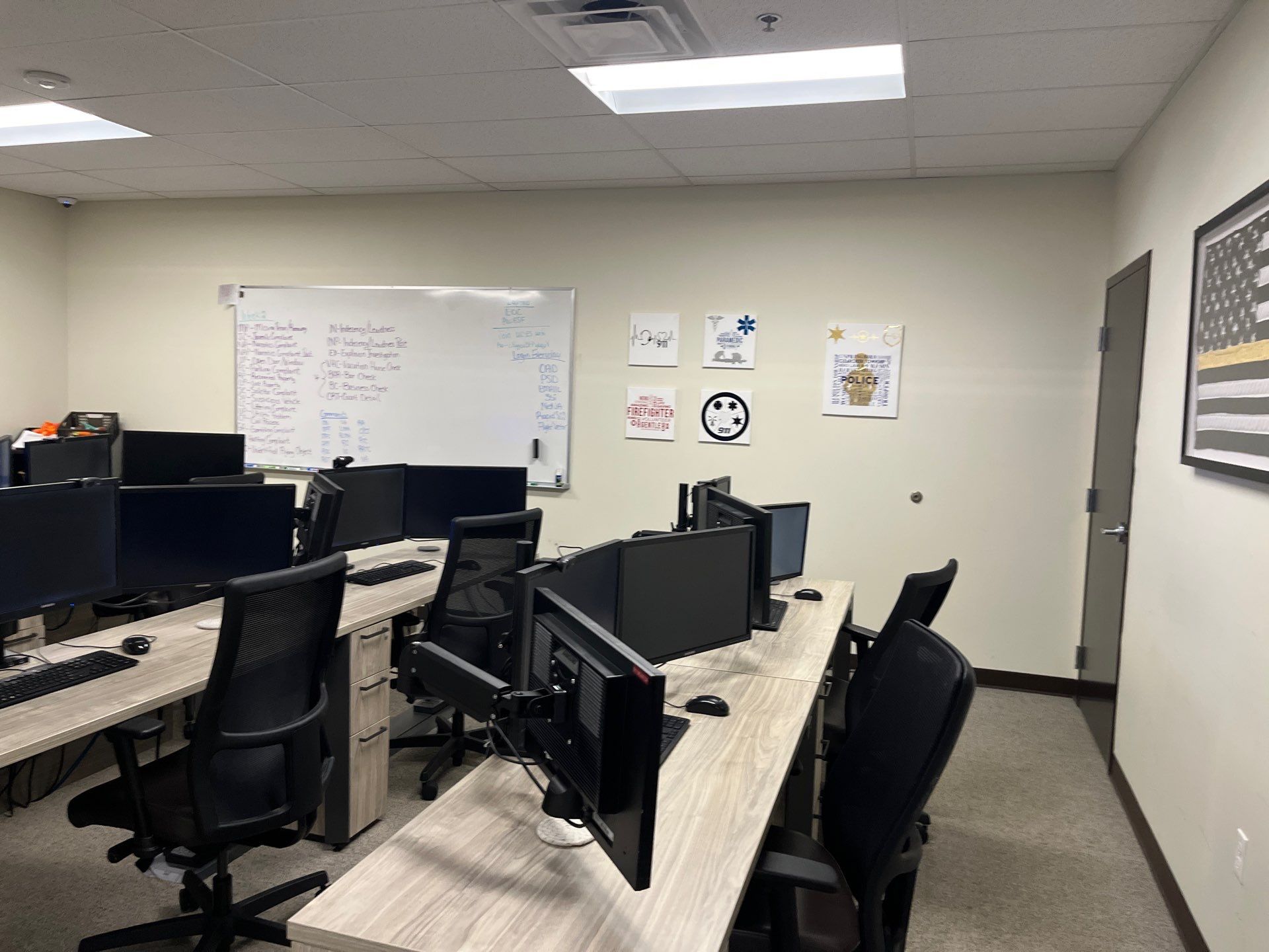Advanced Commercial AV System Integration for Warren County EOC by Techkinect