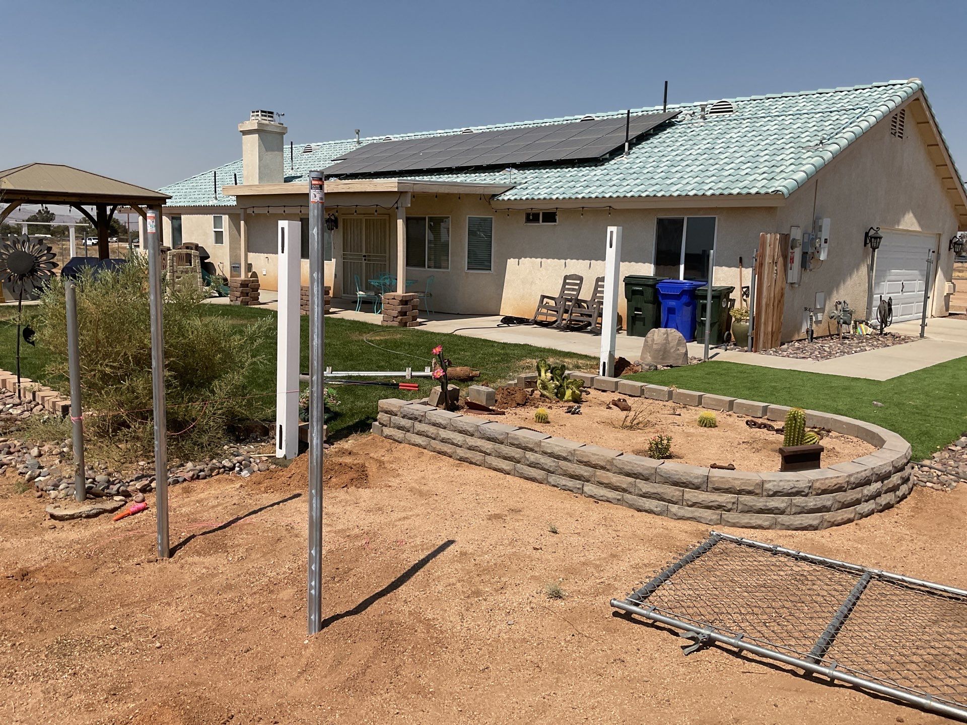 Fence Installation using Vinyl by Fence Guys Inc. 