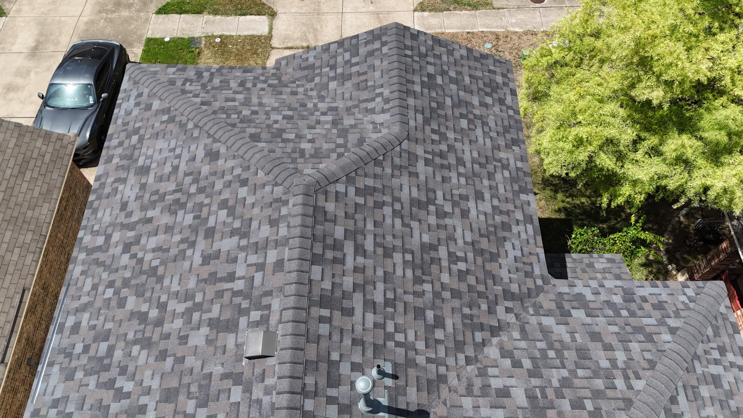 Williamsburg Gray - Owens Corning TruDefinition Duration by RoofsOnly.com