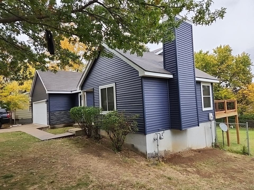Siding Installation using Market Square by EEC  Windows, Siding & Roofing 