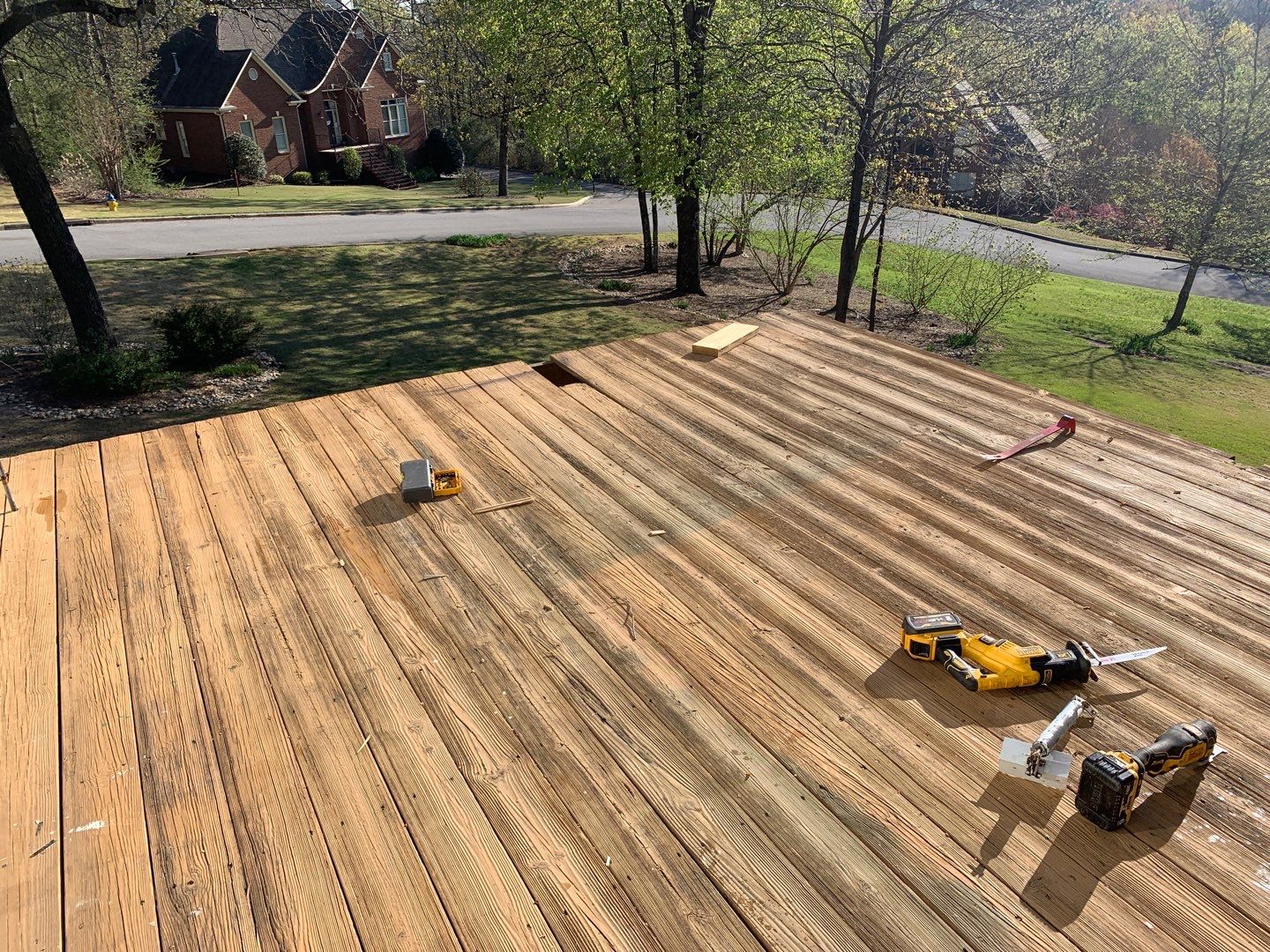 Shades Pointe Lane - Deck Installation  by Pillar and Pine