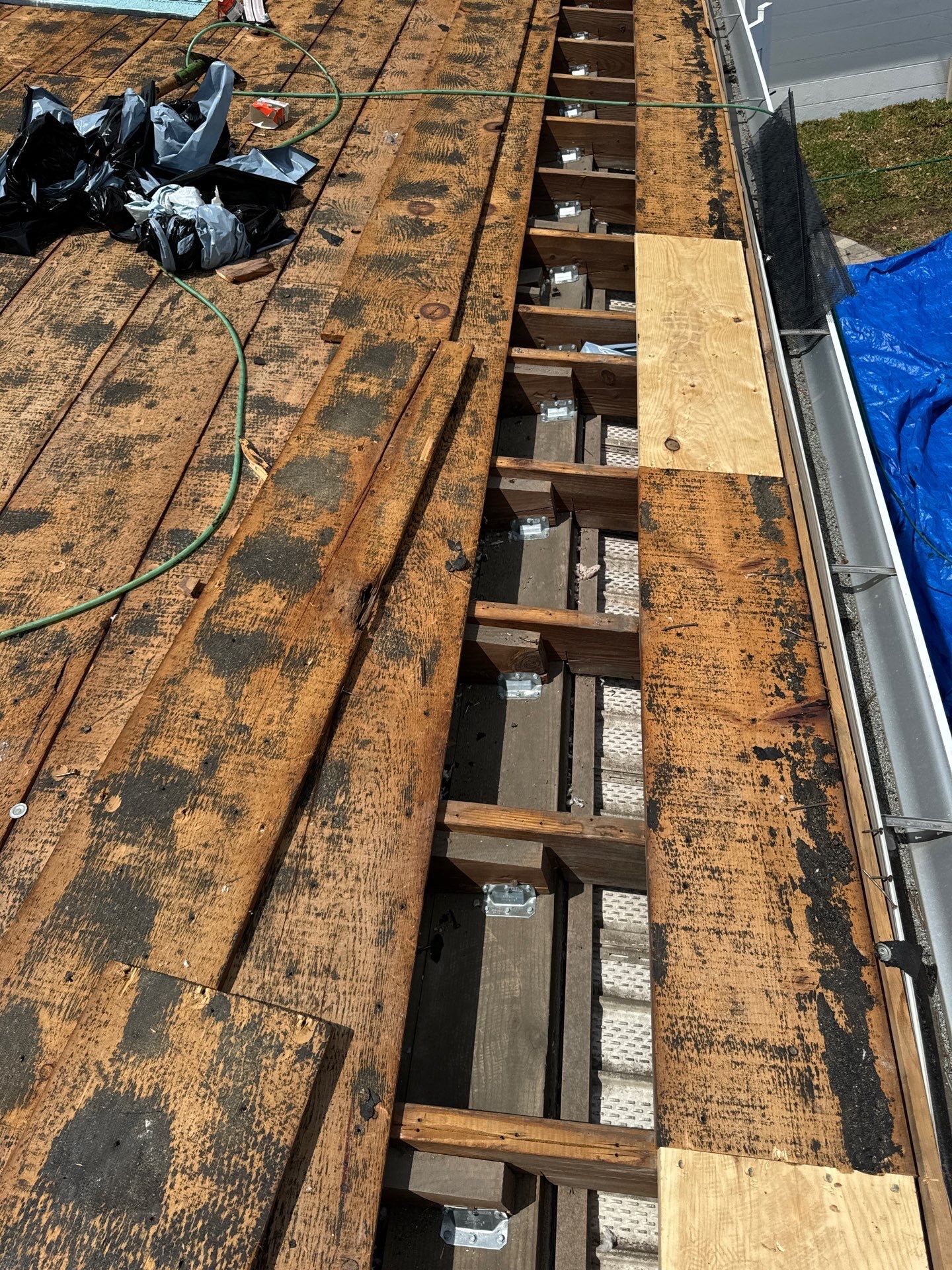 Project in Gulfport 33707 by Mitchell Roofing Company LLC 