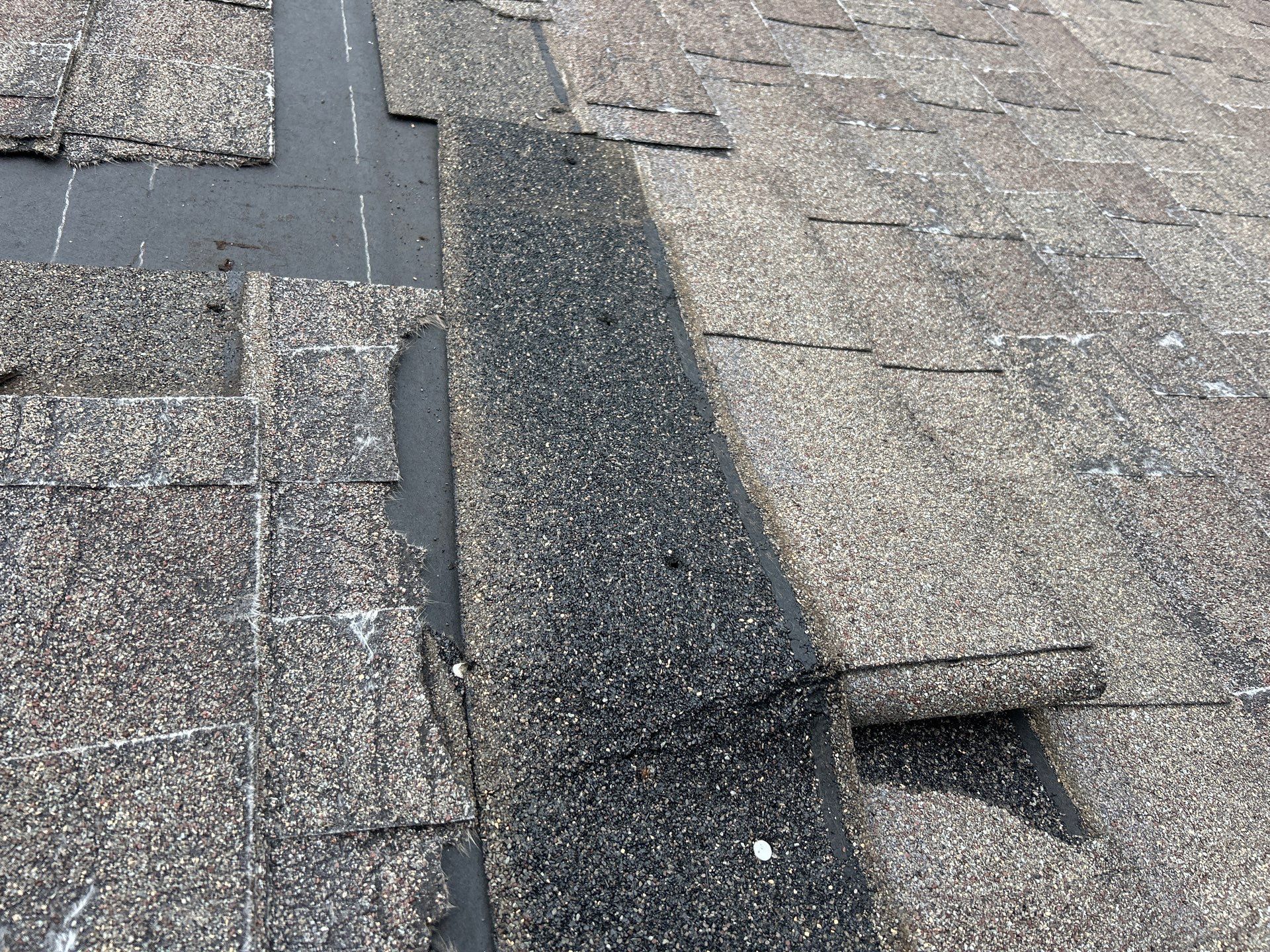 Residential Roofing Installation using Duration Series Shingles - Driftwood by RoofX 