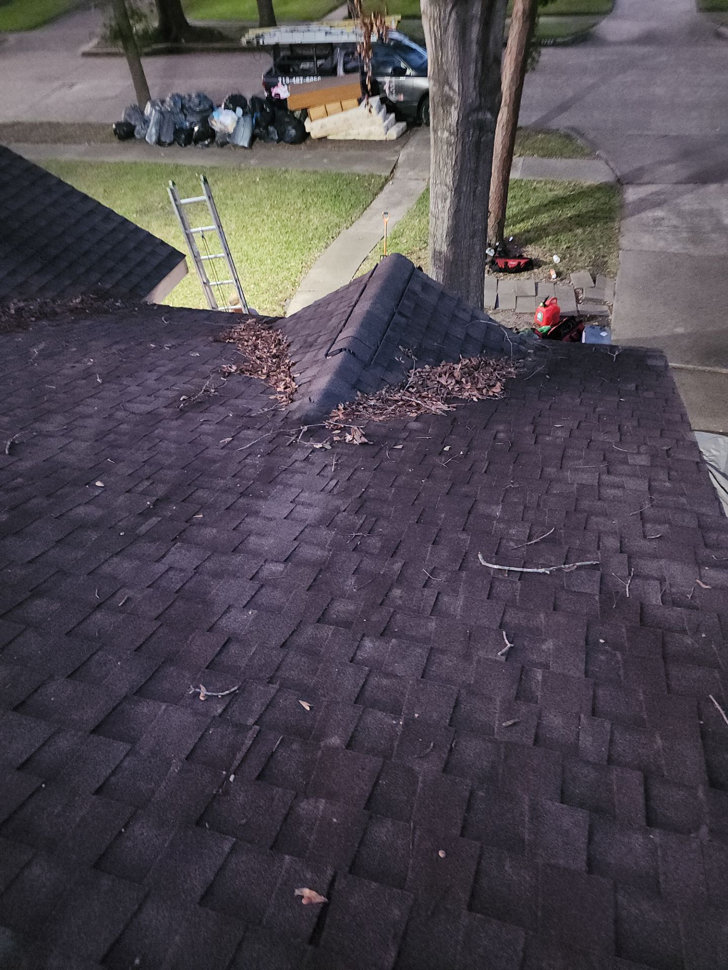 Residential Roofing Installation using Owen's Corning Duration (Lifetime) Shingles by Roof Repair Company