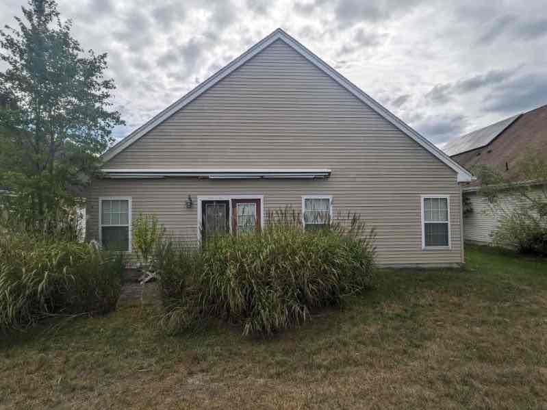 Residential Cleaning using House SoftWash by SJ Exterior