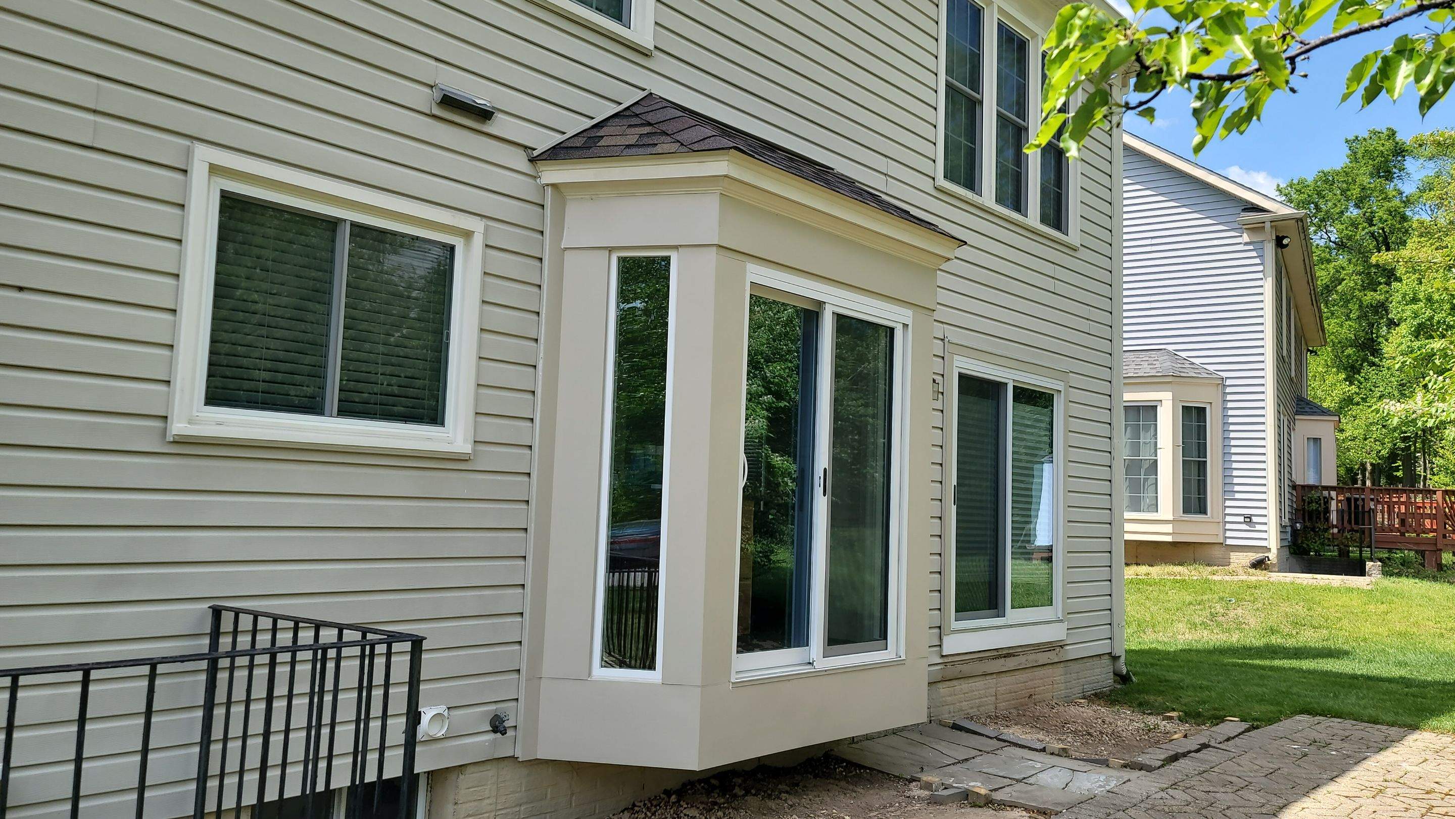 Window & Door Replacement using Provia Aspect Windows by Roof Right Inc