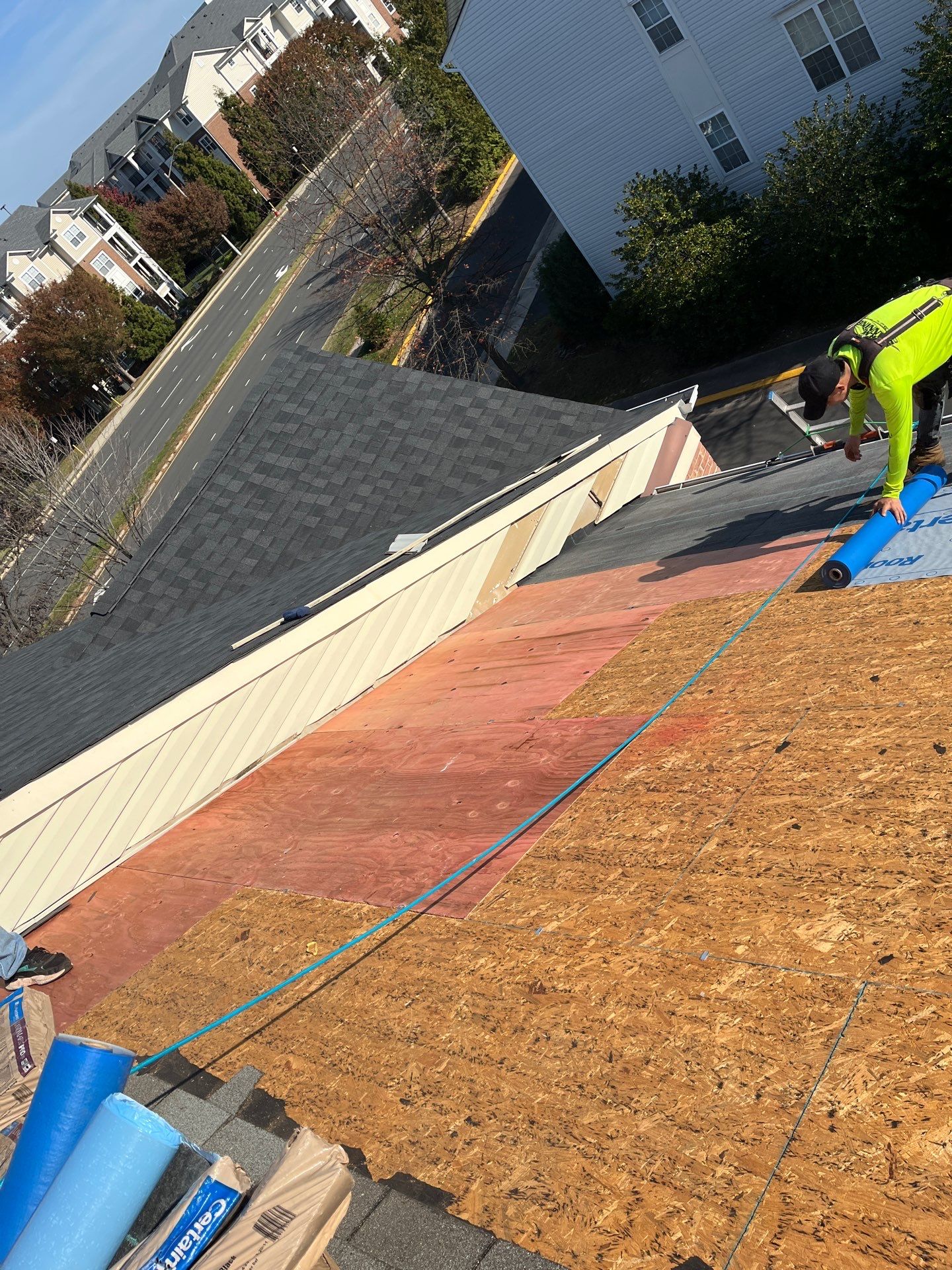 Herndon: Residential Roof Replacement with CertainTeed Landmark Pro in Max Def Moire Black by RM Banning, Inc.