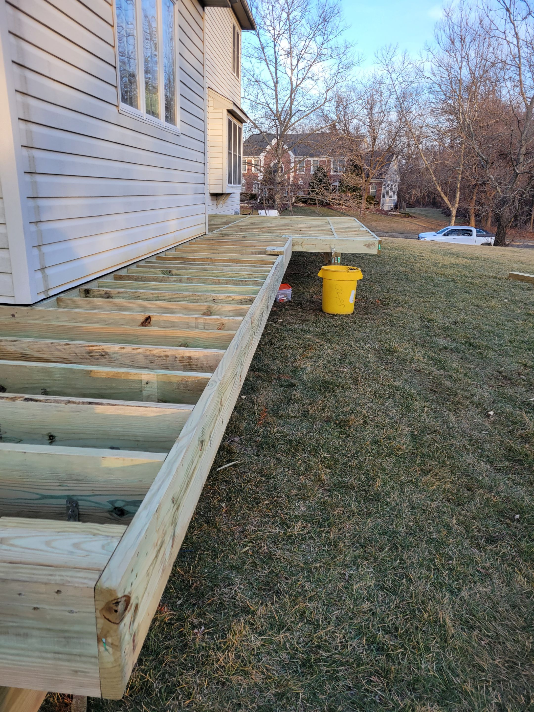 New Deck in Manalapan, New Jersey by deck guardian