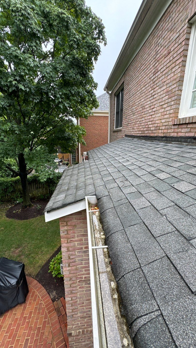 Alexandria: Residential Roof Replacement with CertainTeed Landmark Pro Designer Shingles in Max Def Moire Black by RM Banning, Inc.