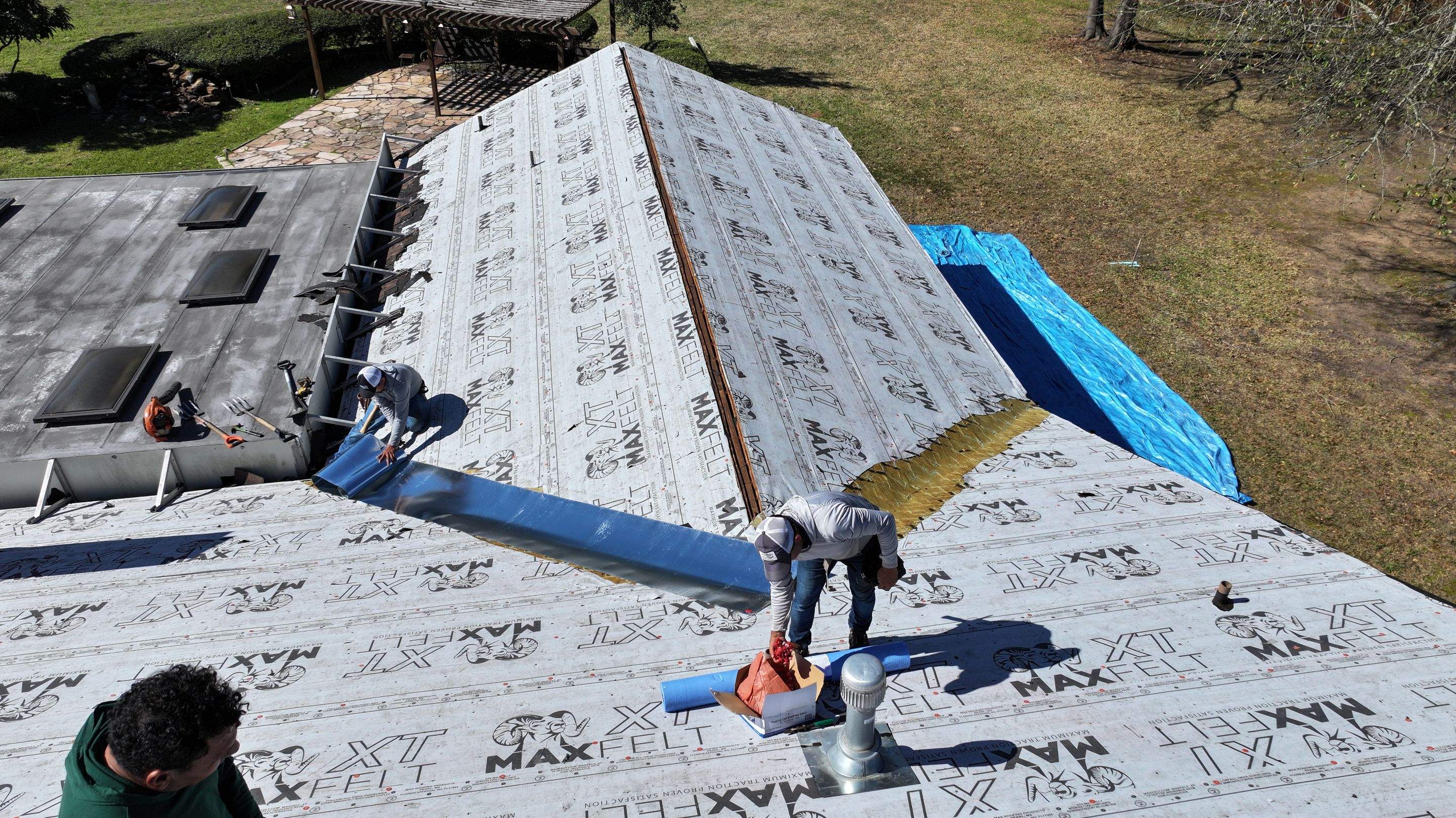 Complete Roof Replacement — Huntsville, TX by PL Roofing & SB Roofing, LLC.