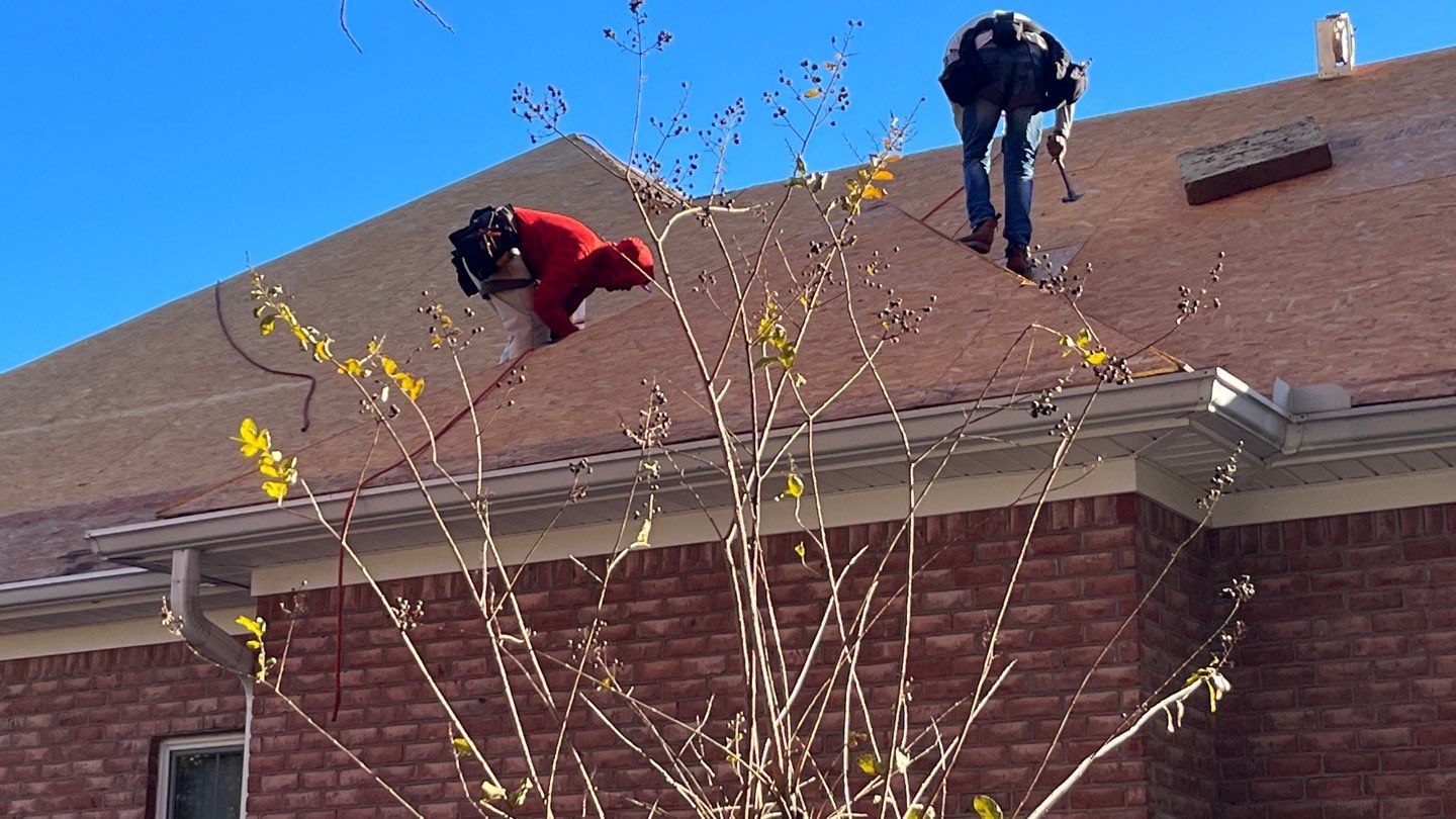 Roof Replacement using Owens Corning Oakridge Architectural Shingles by Midlands Roofing & Exteriors