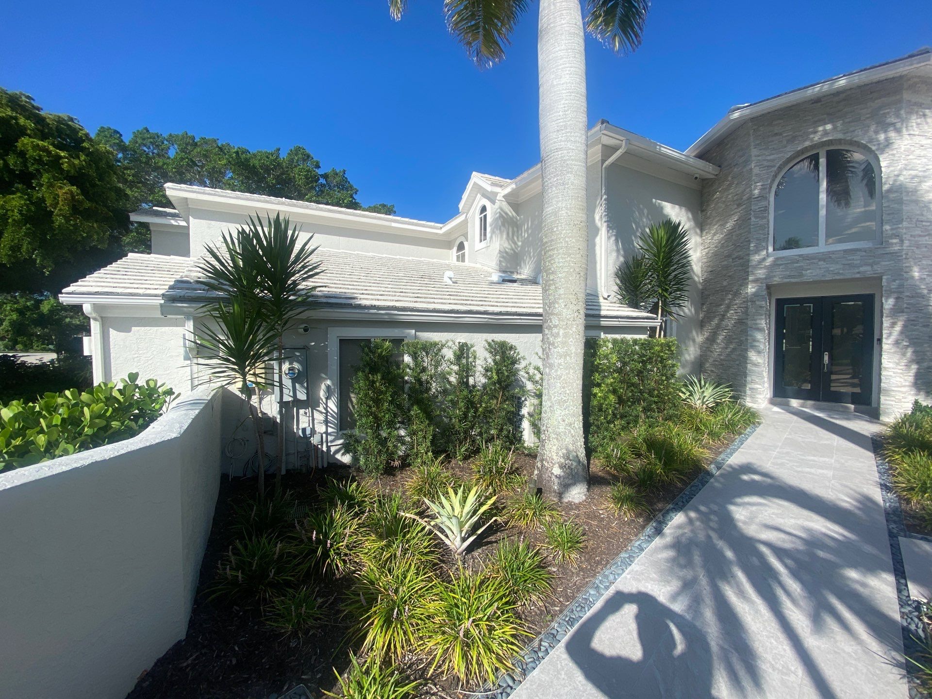 Gutter Guard System Installation in Sarasota FL by Gutter Professors