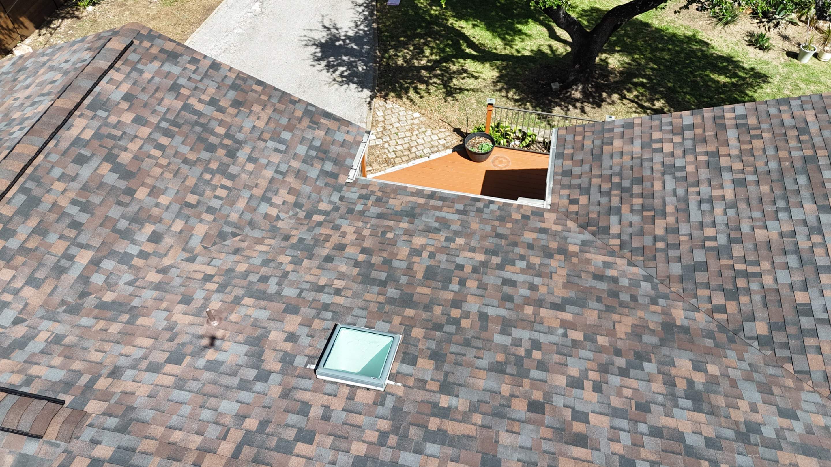 Bourbon - Owens Corning TruDefinition Duration  by RoofsOnly.com