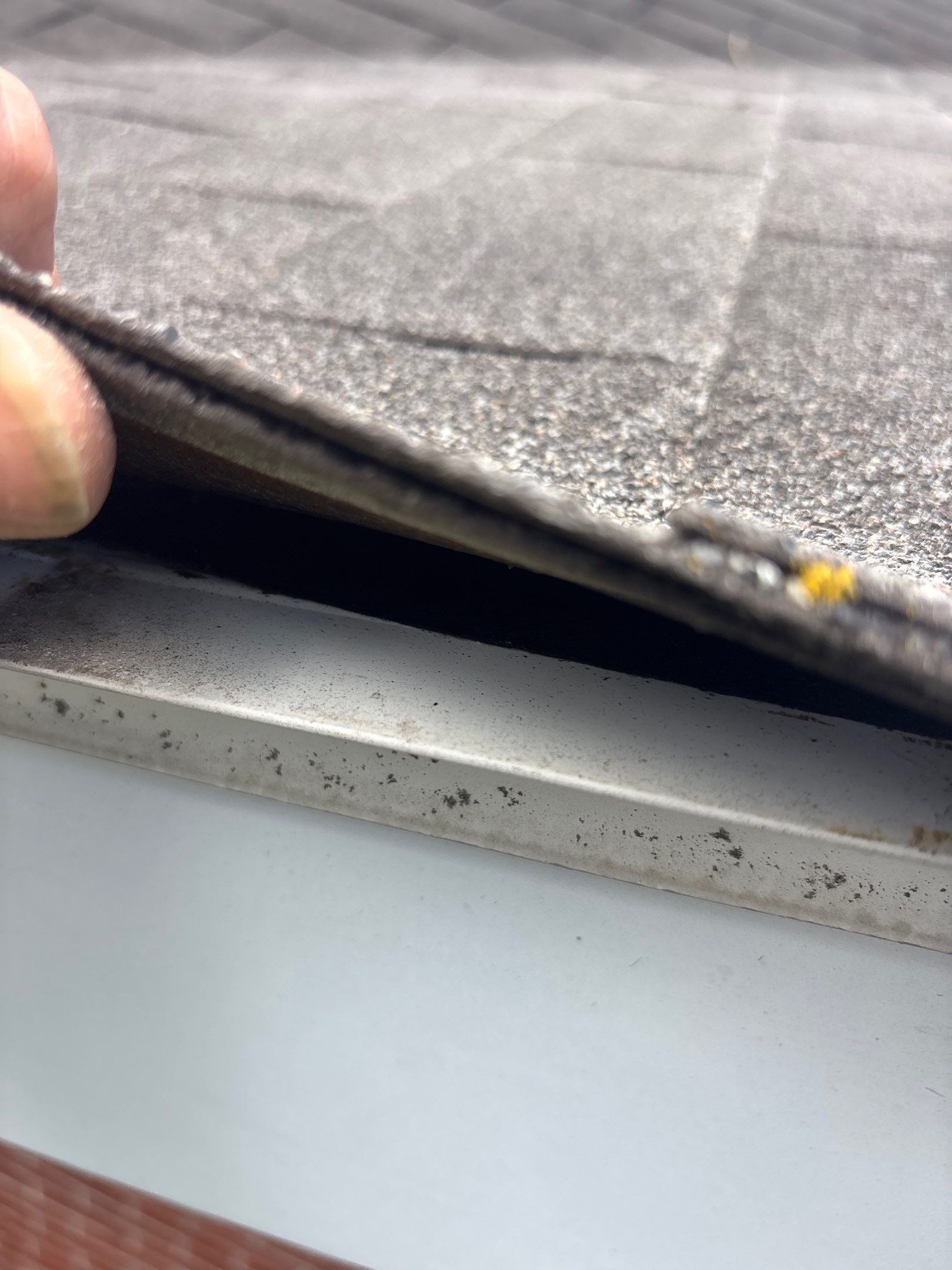 Roof Replacement using Owens Corning Onyx Black by 180 Contractors