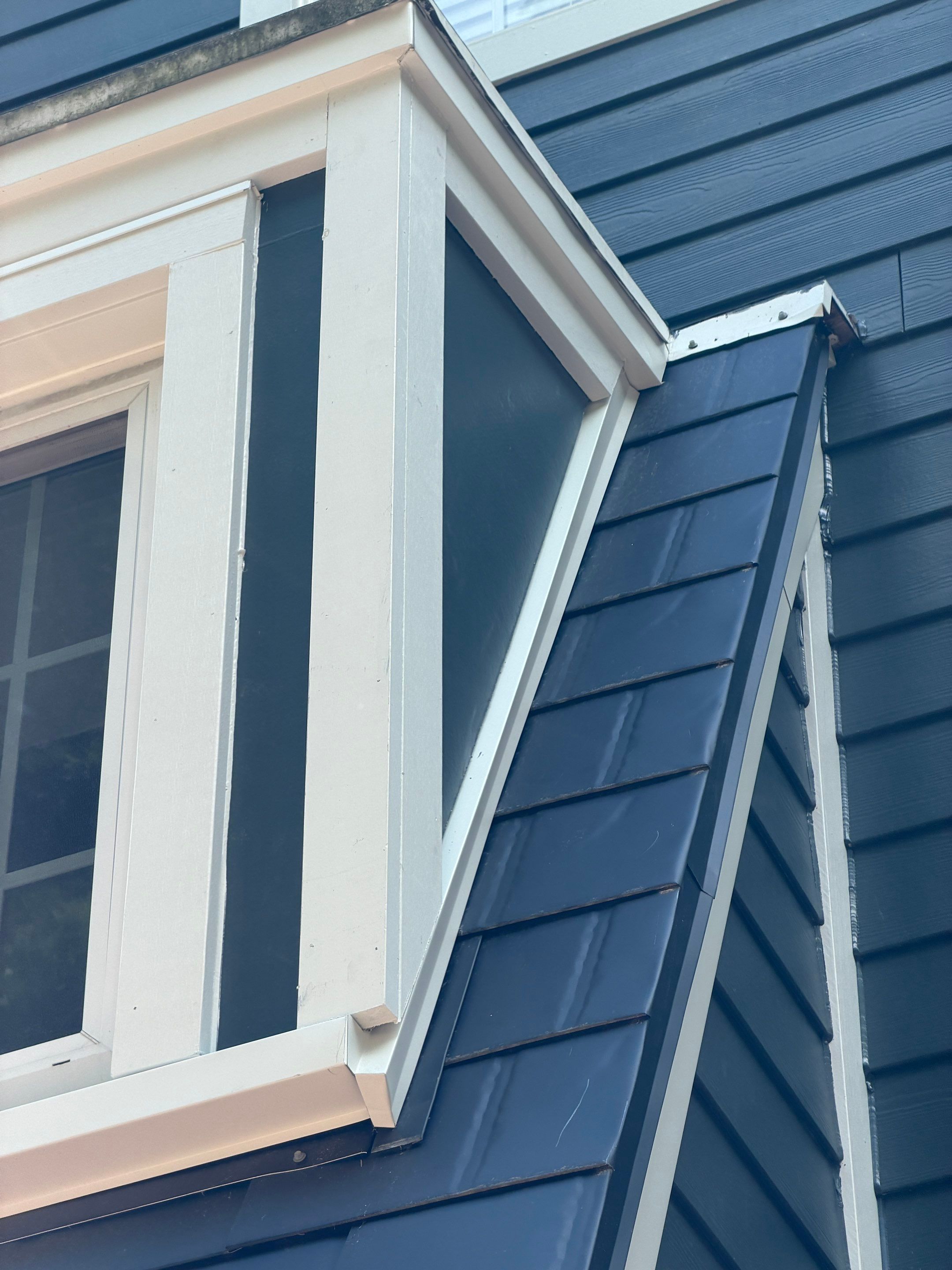 James Hardie Transformation of a Majestic Sewickley Heights Home by Ideal Siding Pittsburgh