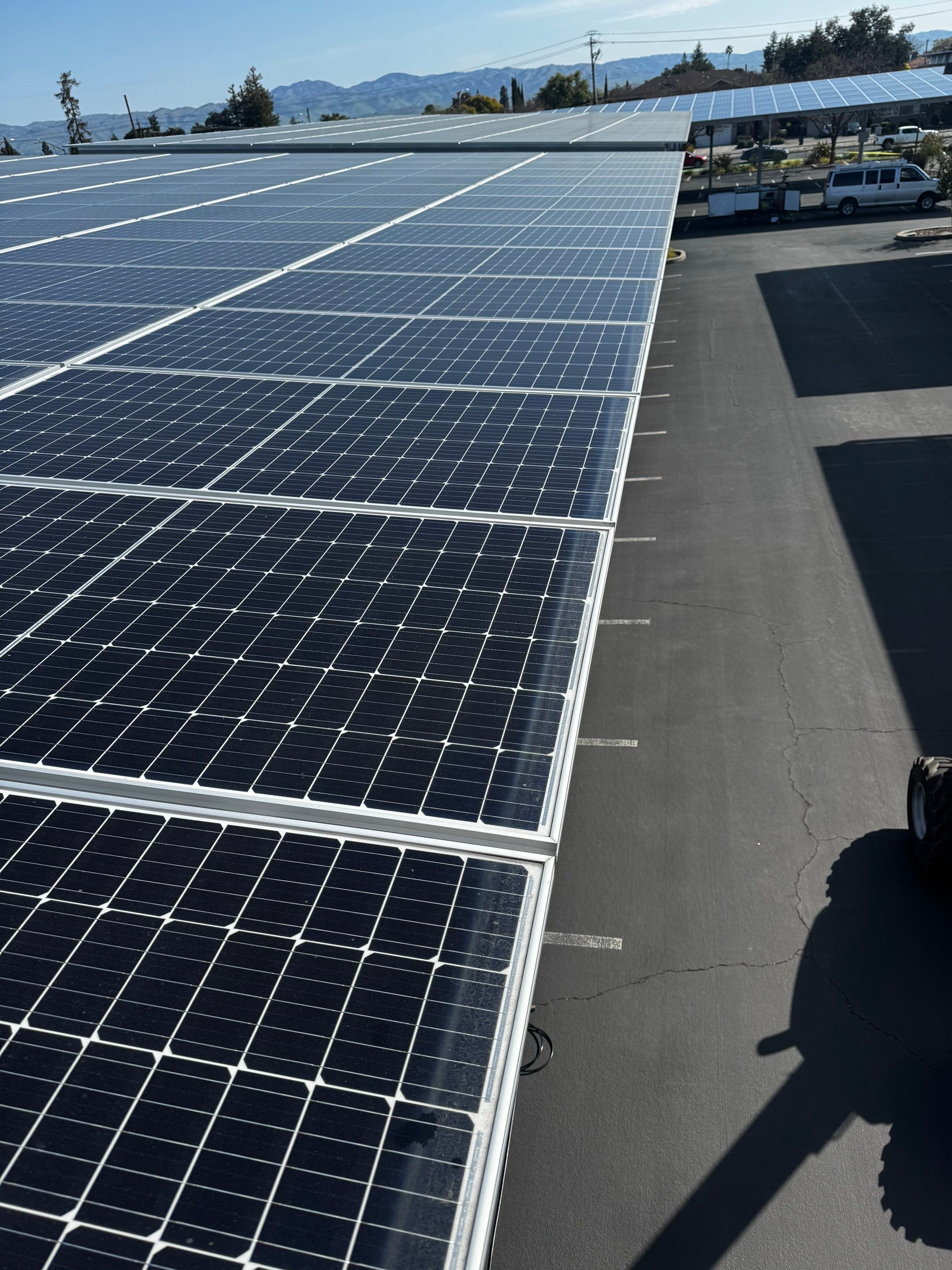 Commercial Solar Panel Cleaning using Deionized Water by All One Solar Shine