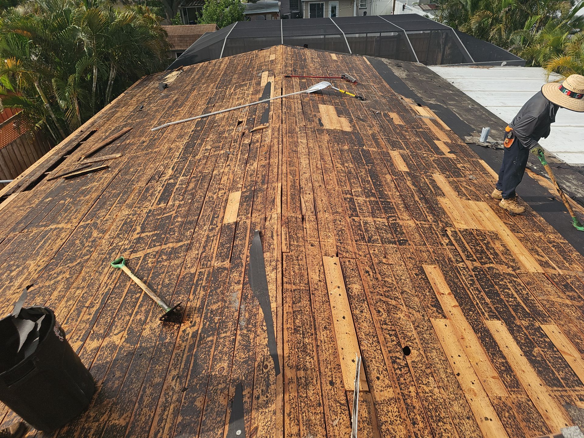 Project in St. Petersburg 33702 by Mitchell Roofing Company LLC 