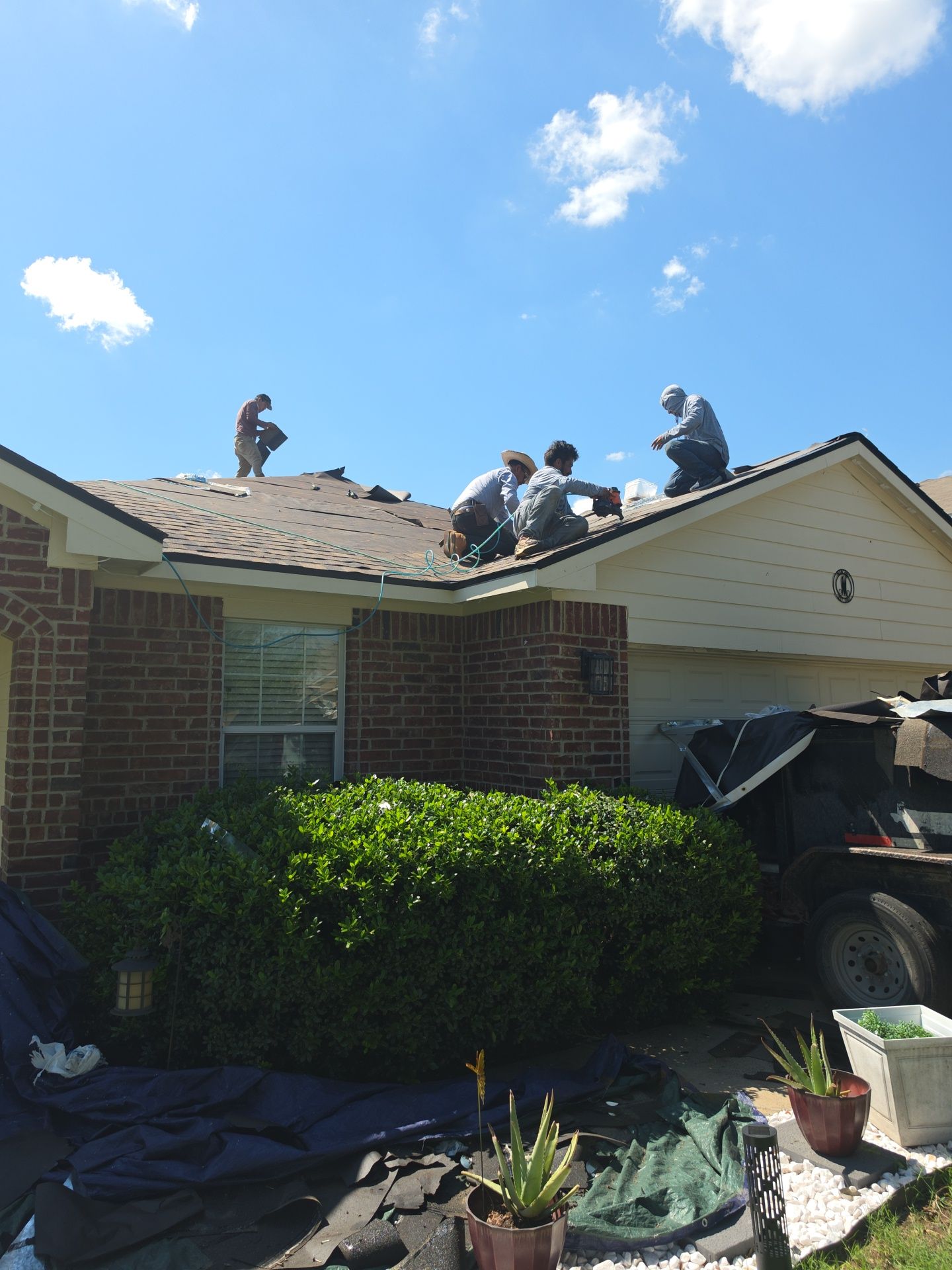 IKO Dynasty in Brownstone, Hutto, TX by REPS Austin Area Roofer