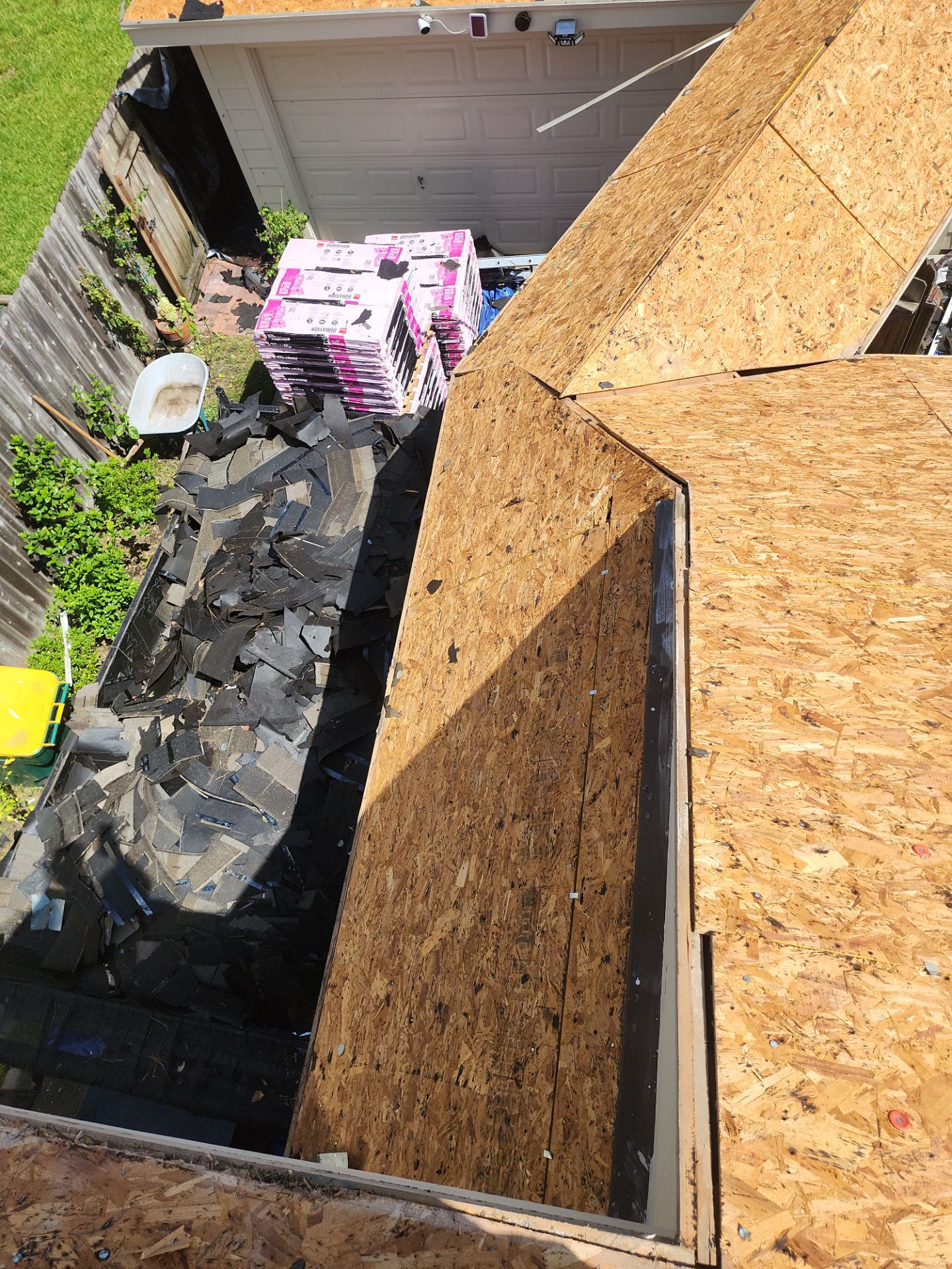 Residential Roofing Installation using Owen's Corning Duration (Lifetime) Shingles by Roof Repair Company