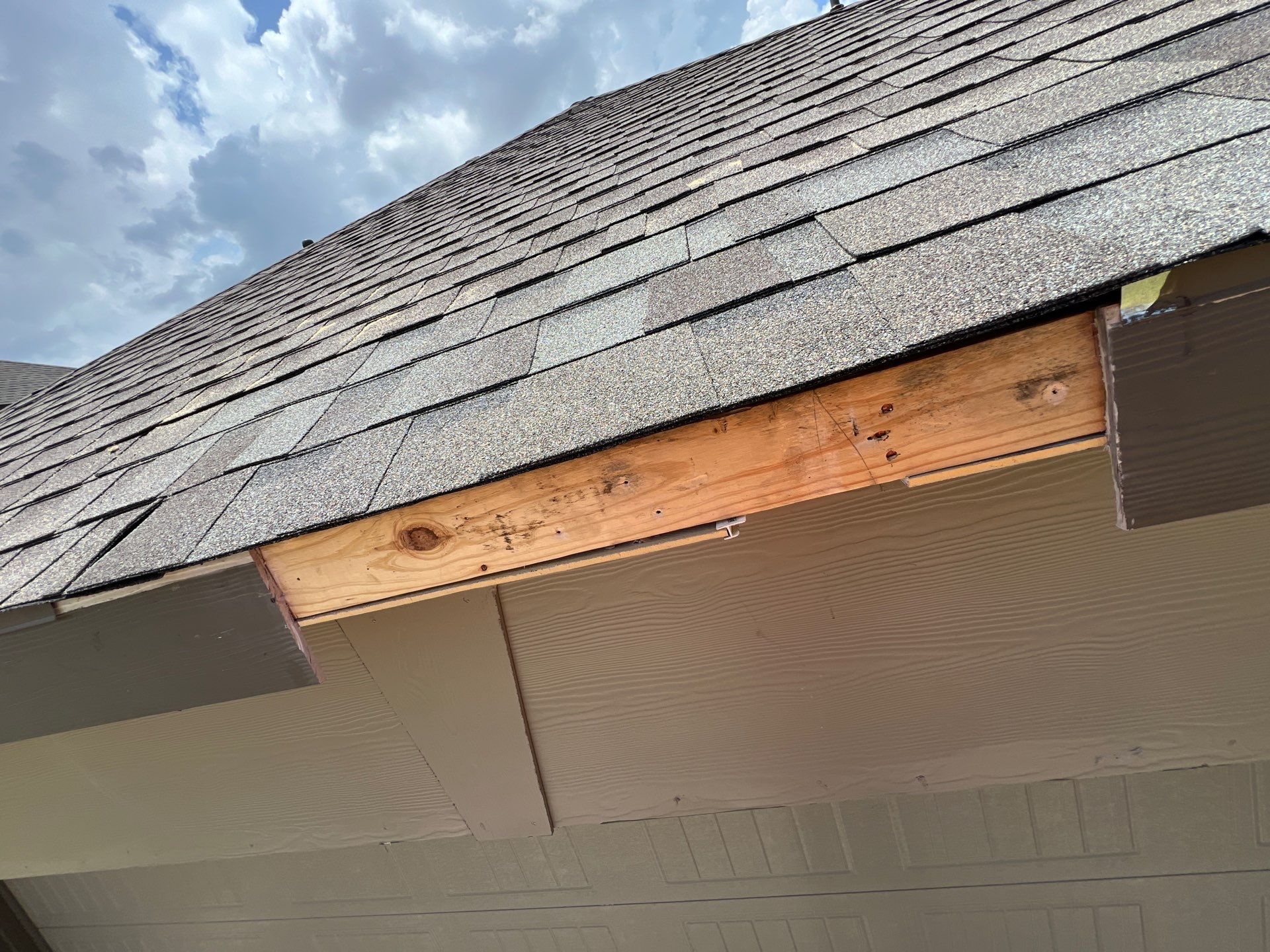Residential Roofing Repair using Owen's Corning Duration (Lifetime) Shingles by Roof Repair Company