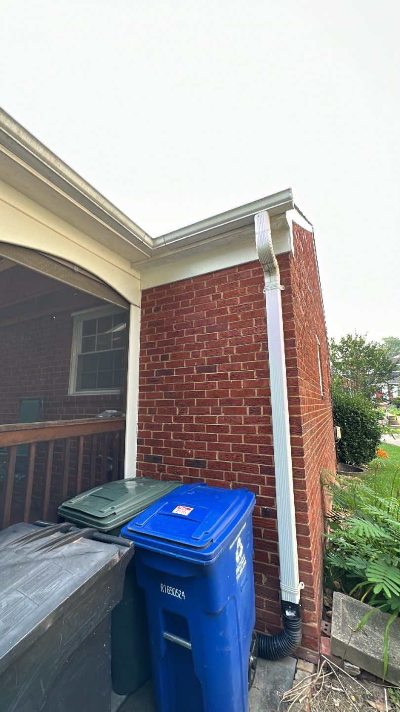 Arlington: CertainTeed Landmark Designer Shingles in Colonial Slate by RM Banning, Inc.
