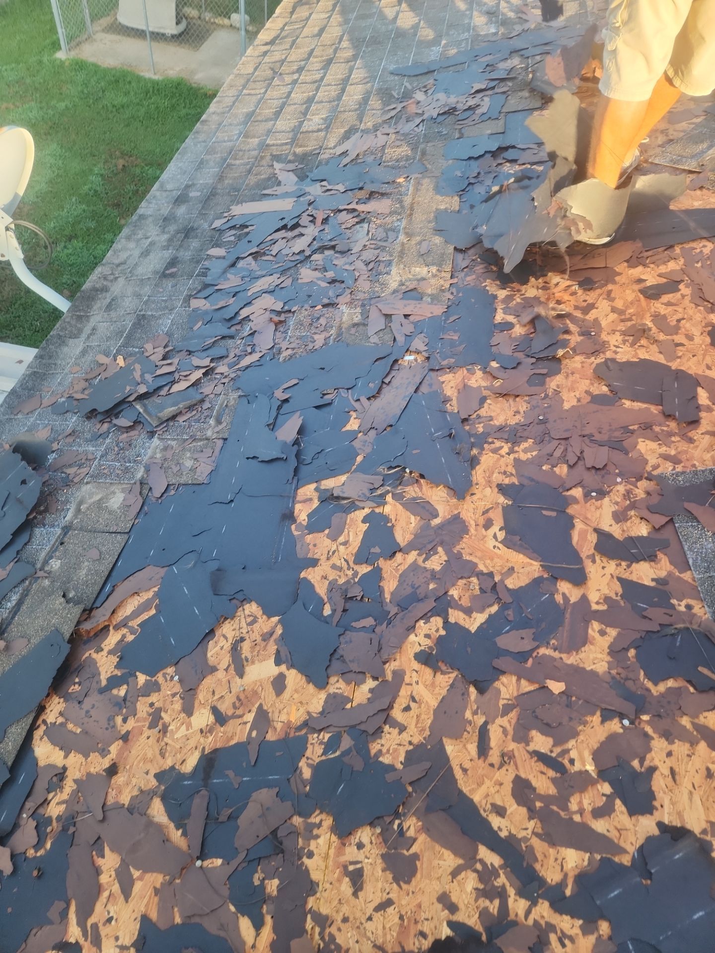 Residential Roofing Installation using Owen's Corning Duration (Lifetime) Shingles by Roof Repair Company