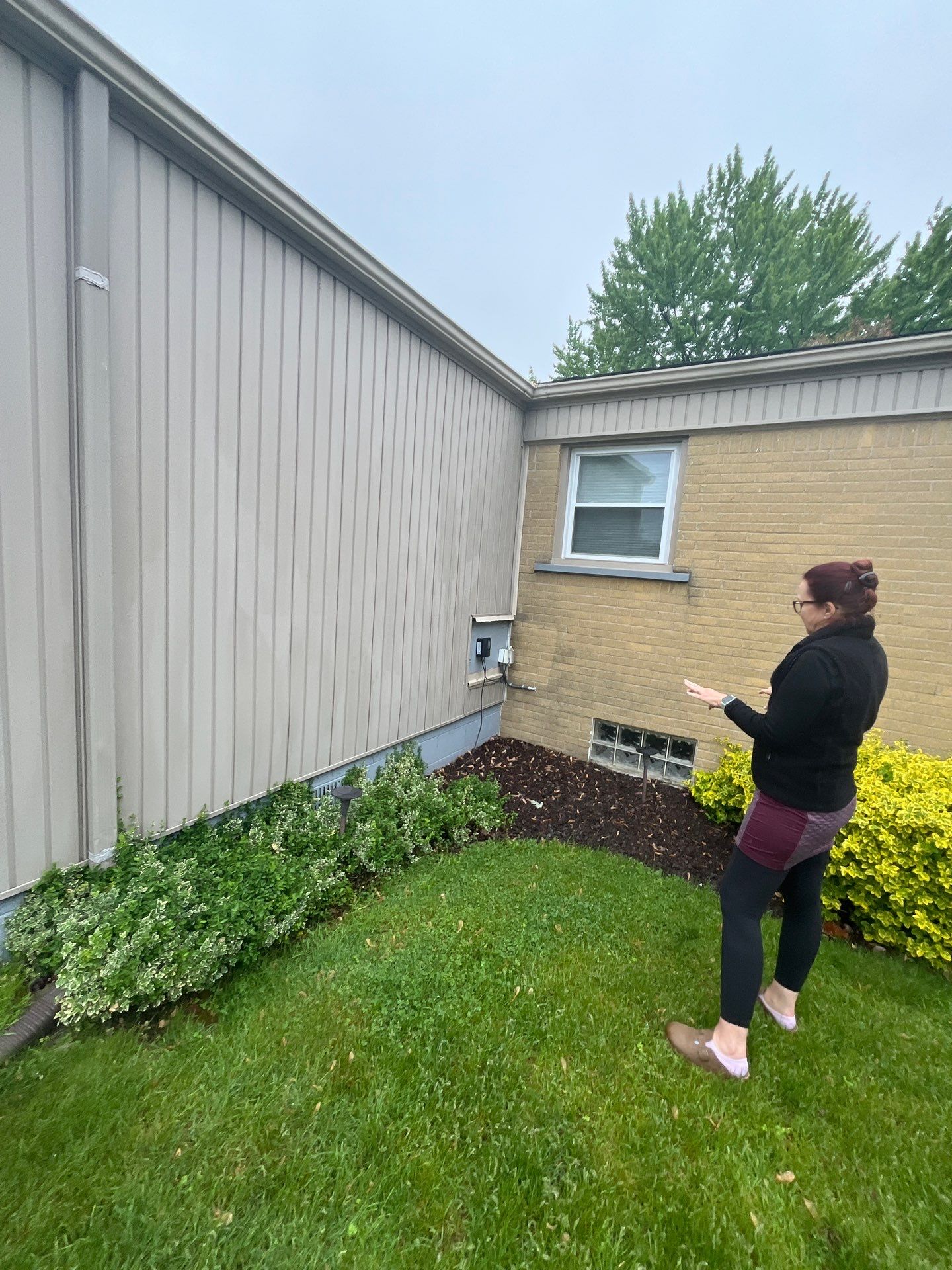 Siding Replacement using Alside Odyssey D4" Tuscan Clay by 180 Contractors