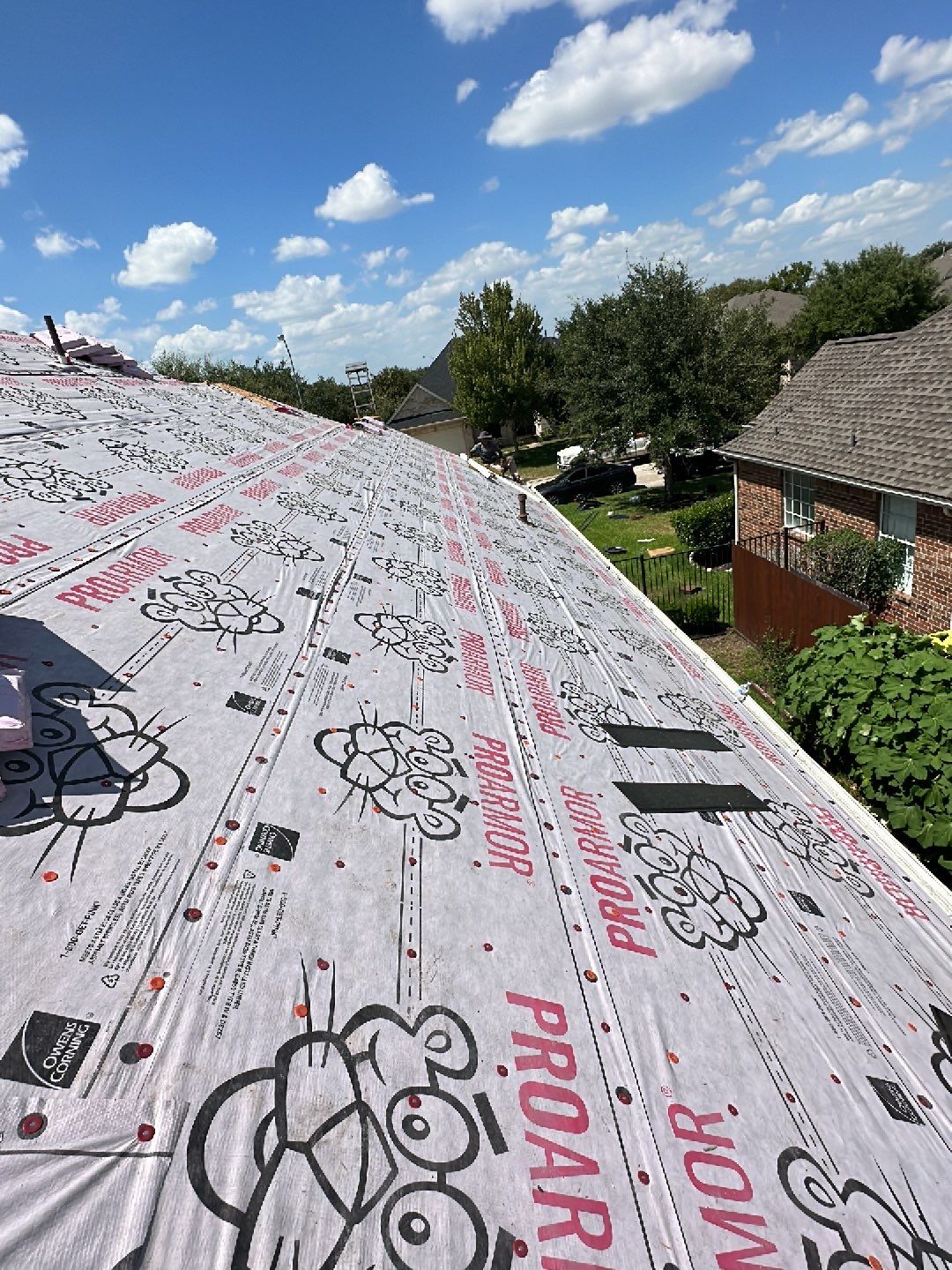 Residential Roofing Installation using Owen's Corning Duration (Lifetime) Shingles by Roof Repair Company