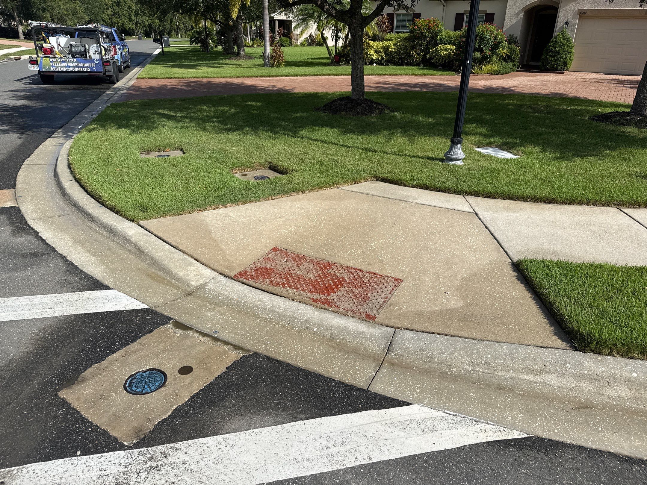 Paver Driveway & Sidewalk Cleaning – Oakleaf Hammock, Ellenton, FL by Sunshine AquaWash