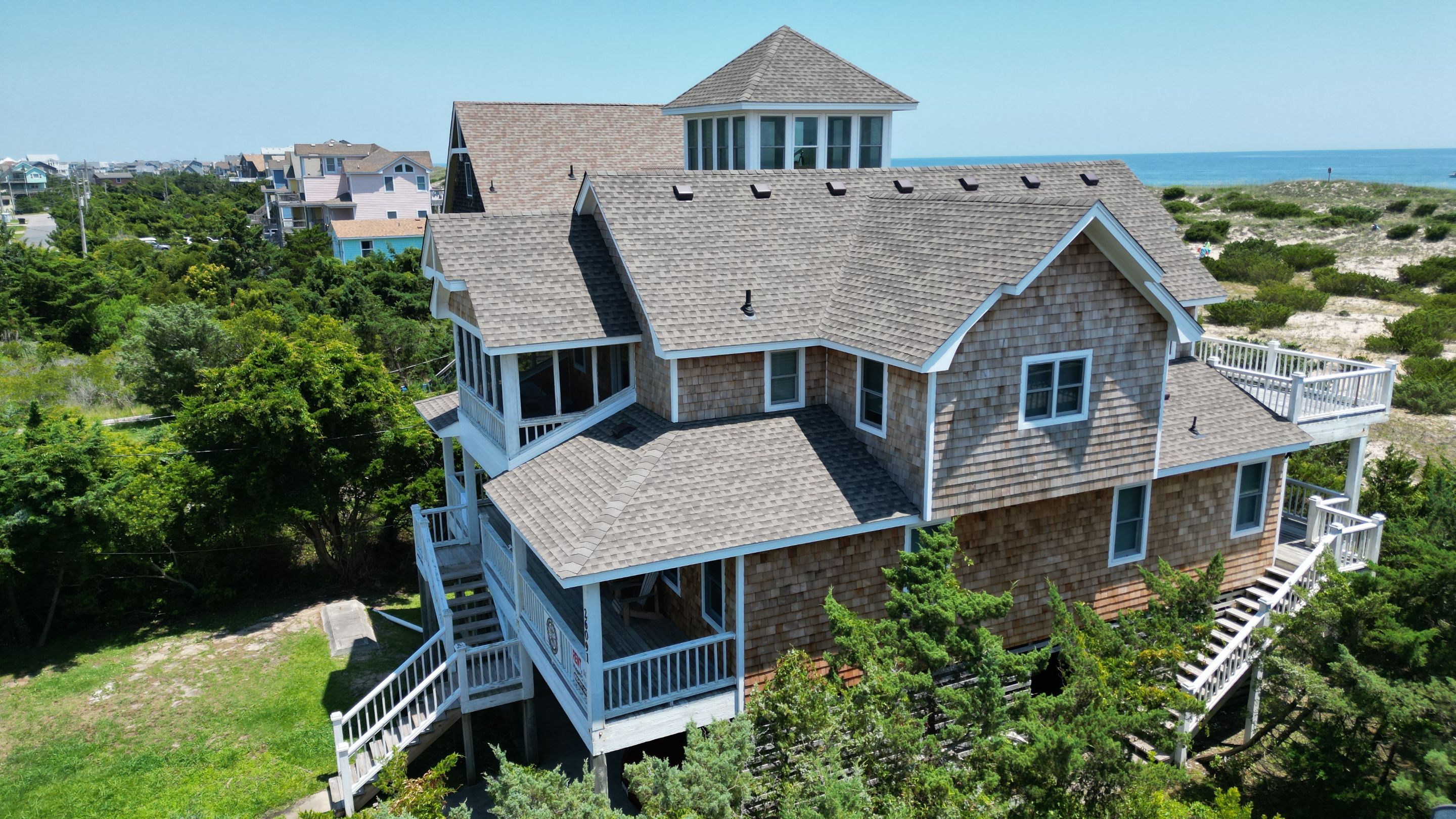 Carolina Clipper Full Exterior Project by Gallop Roofing & Remodeling, Inc.