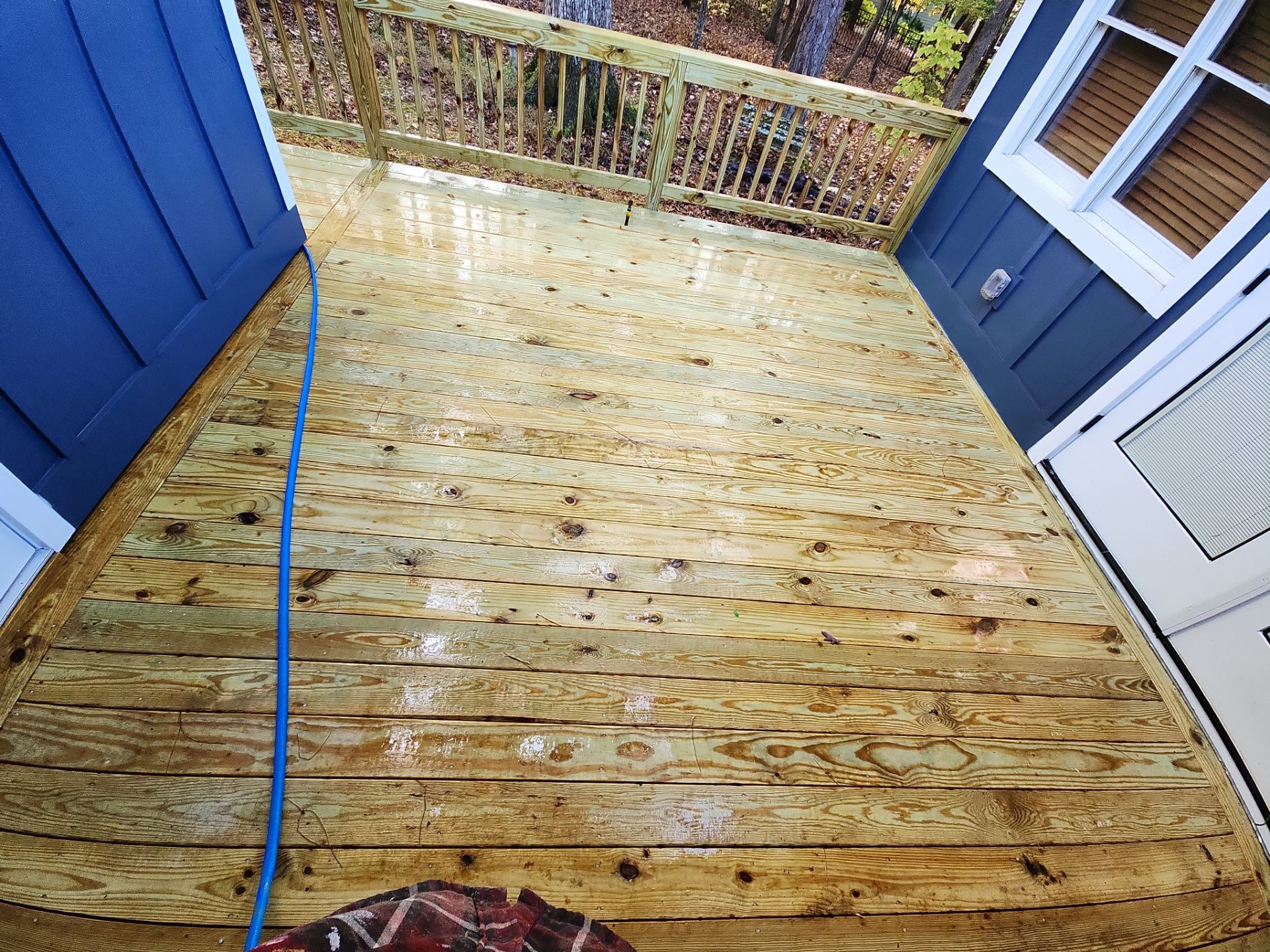 Weathered Deck using Wood Sealant by DuraSeal