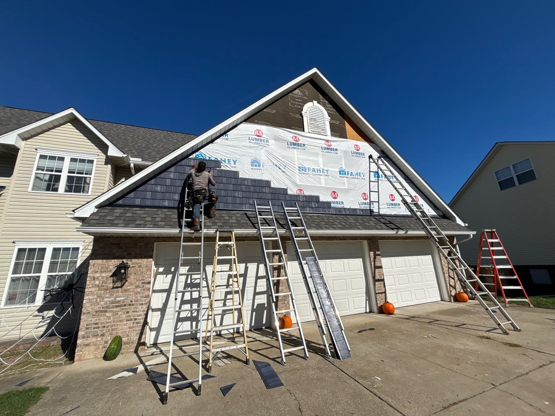 Land Mark Pro, LP Smartside, and Harbor Mill Vinyl Shake Siding by Fahey Roofing + Contracting
