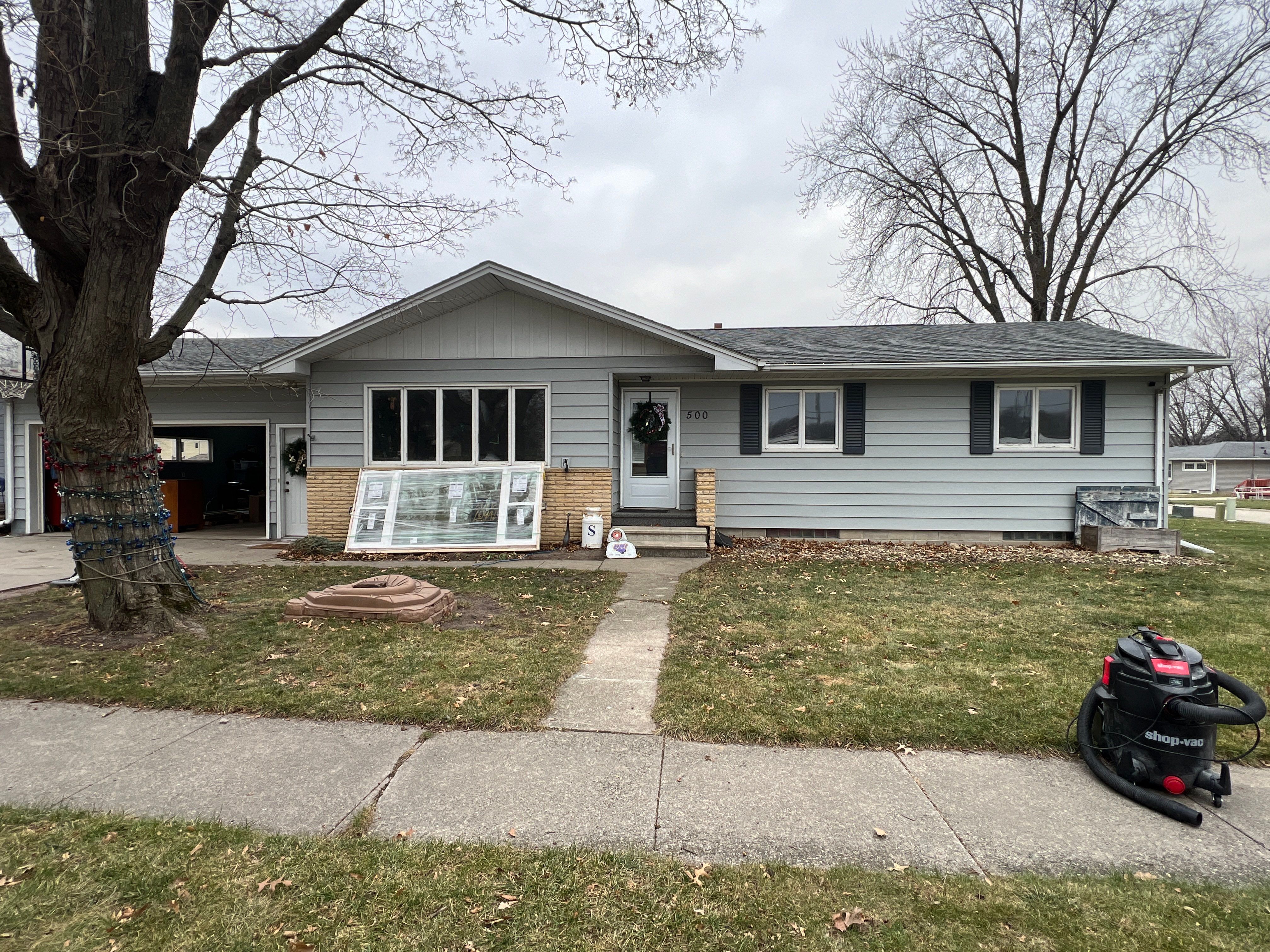 Window installation by United Windows and Siding LLC