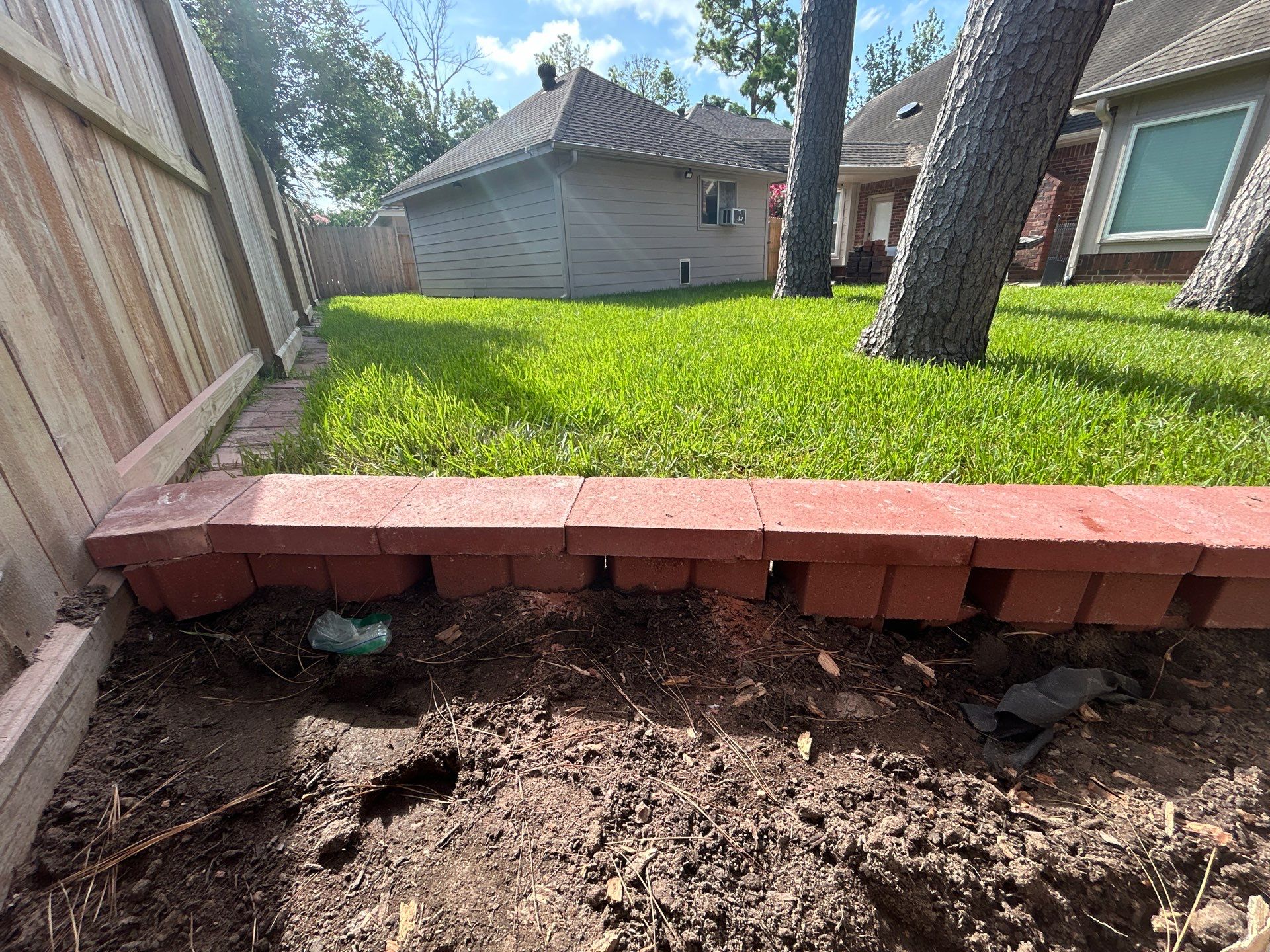 From HOA Headaches to Head-Turning Curb Appeal: Travis's Front Yard Makeover! 🤩 by Texas Urban Elements