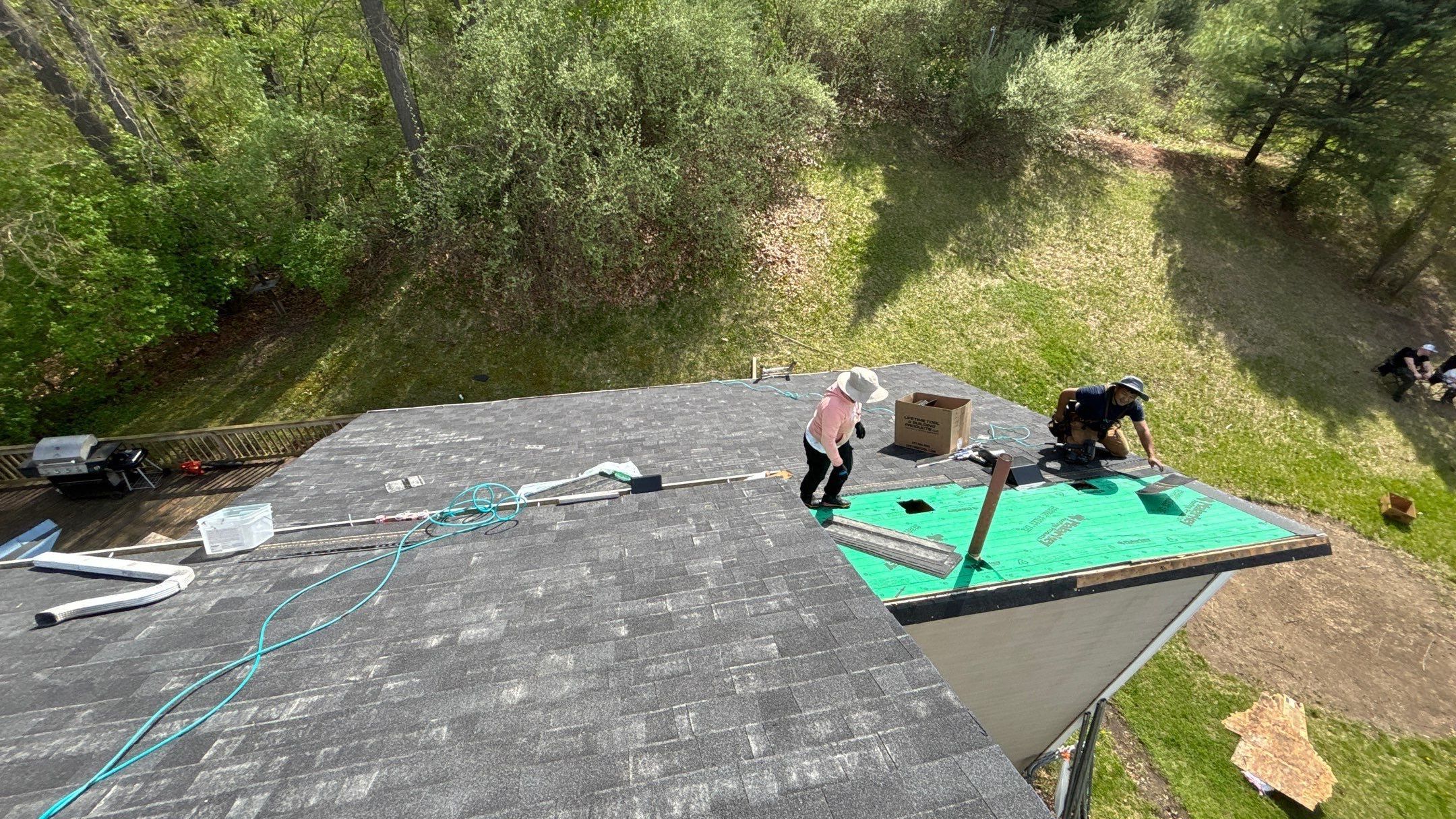 Roof Replacement using Malarkey Vista Brilliant Black by 180 Contractors